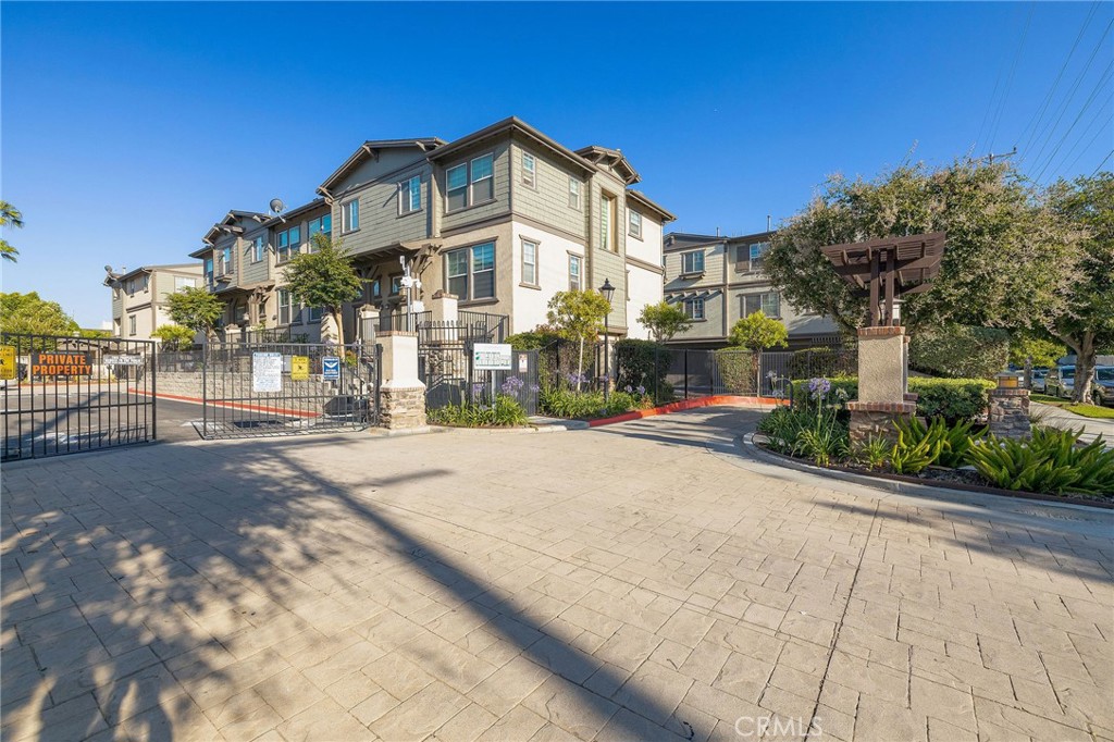 1250 Flint Drive