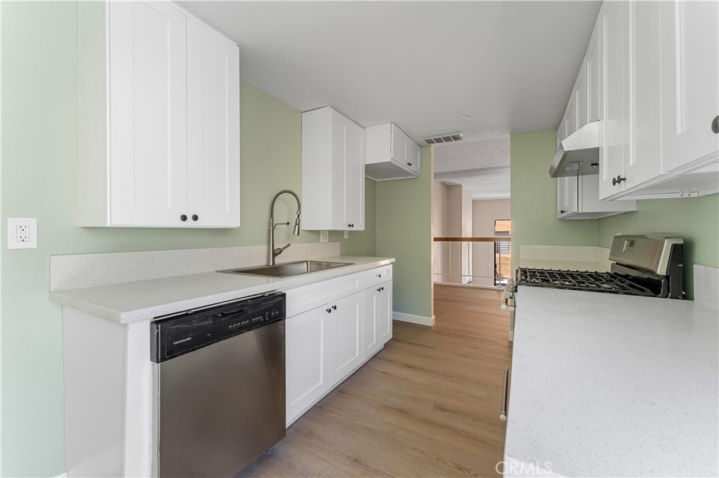 2945 Pembroke Court 51