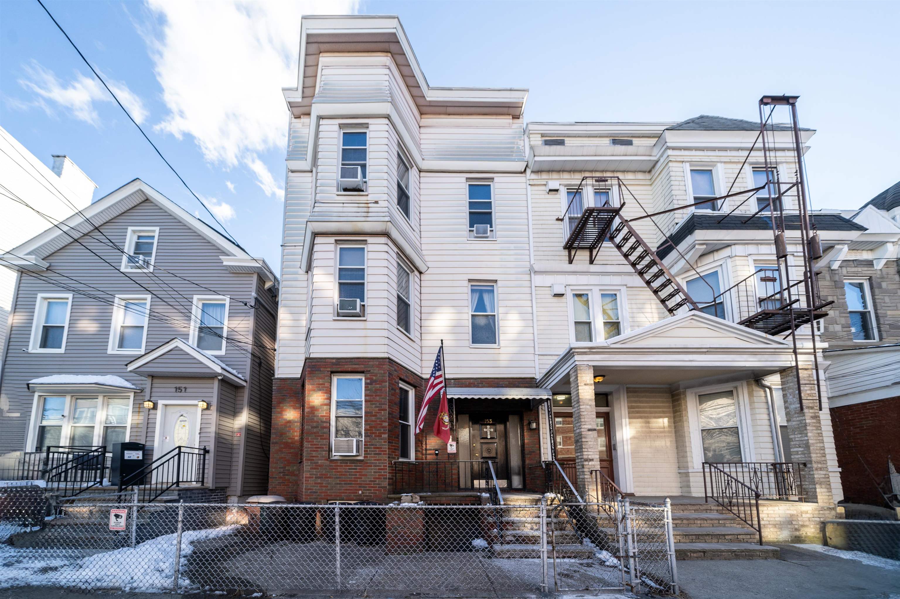 153 BOWERS ST