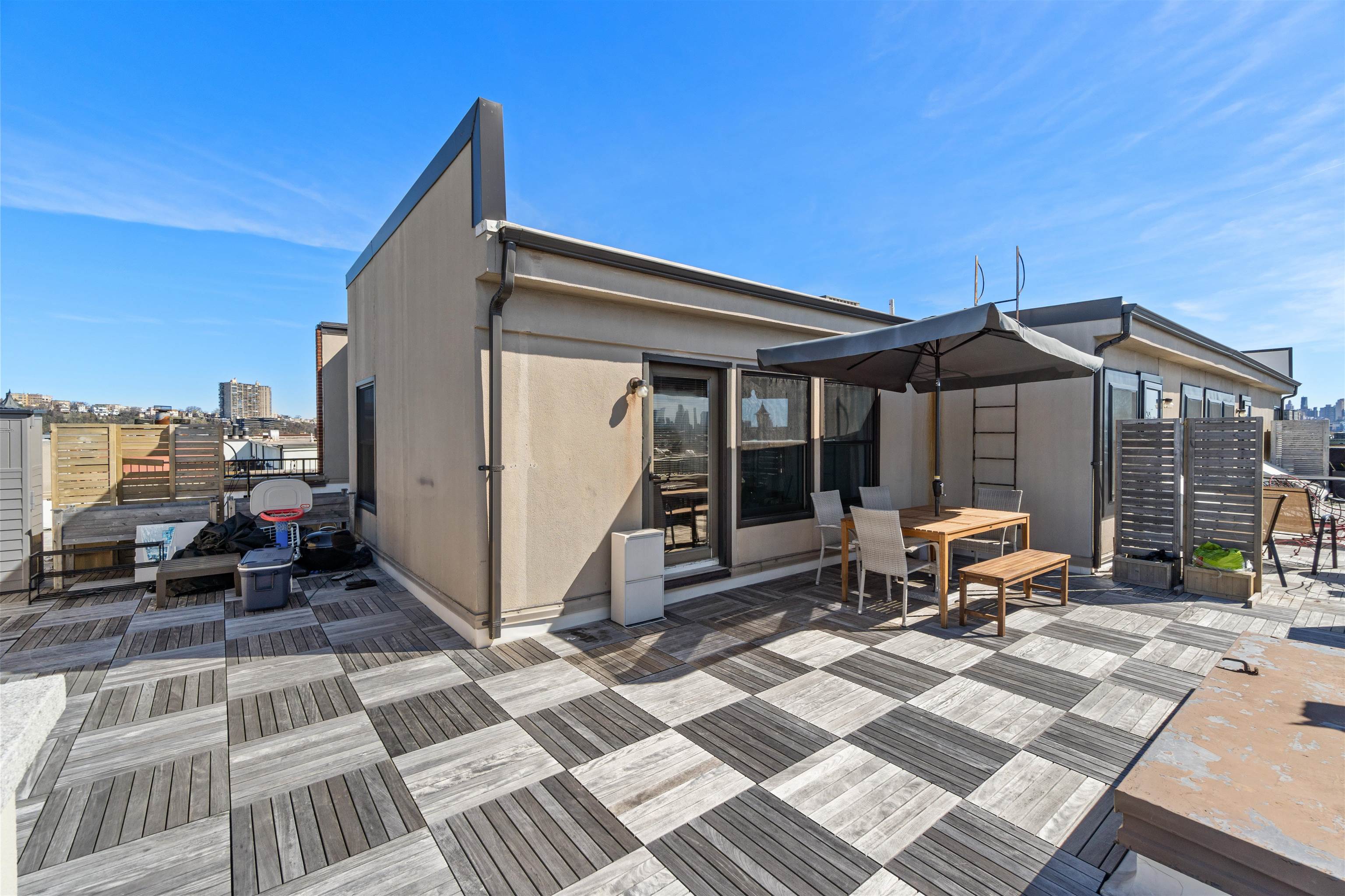 1015 GRAND ST Unit: 5A