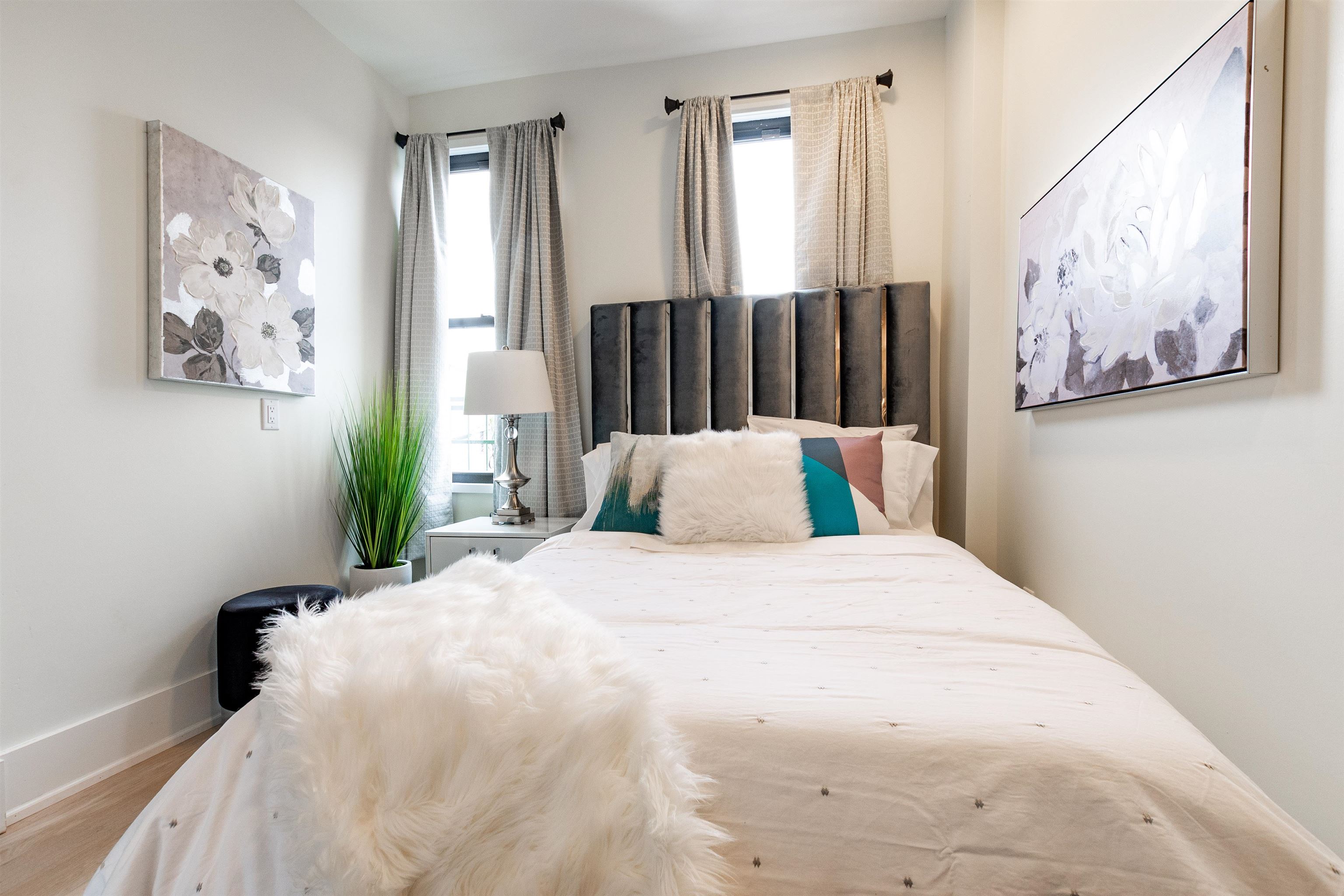 541 NEWARK AVE Unit: 3L