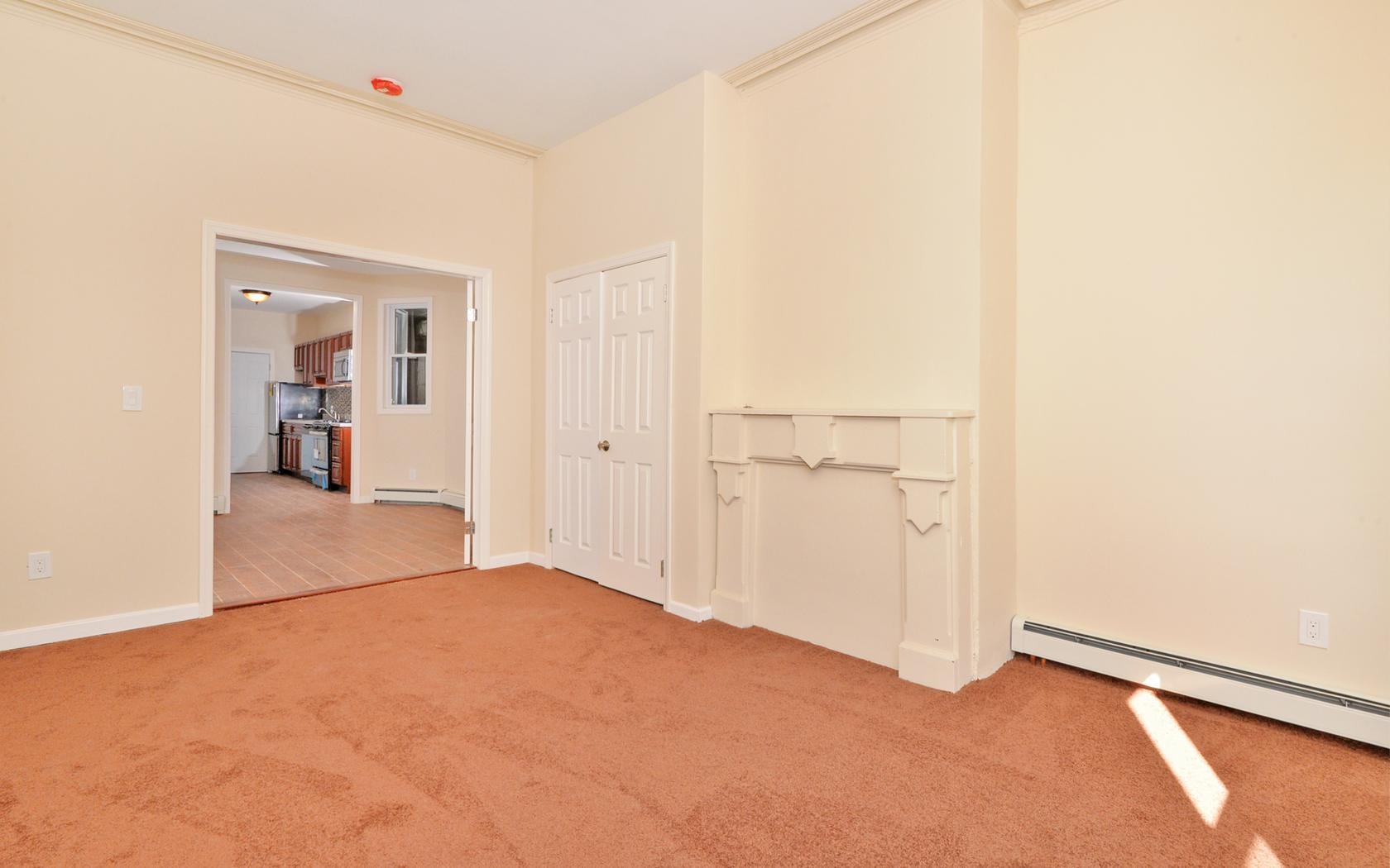 67 OAKLAND AVE Unit: 1