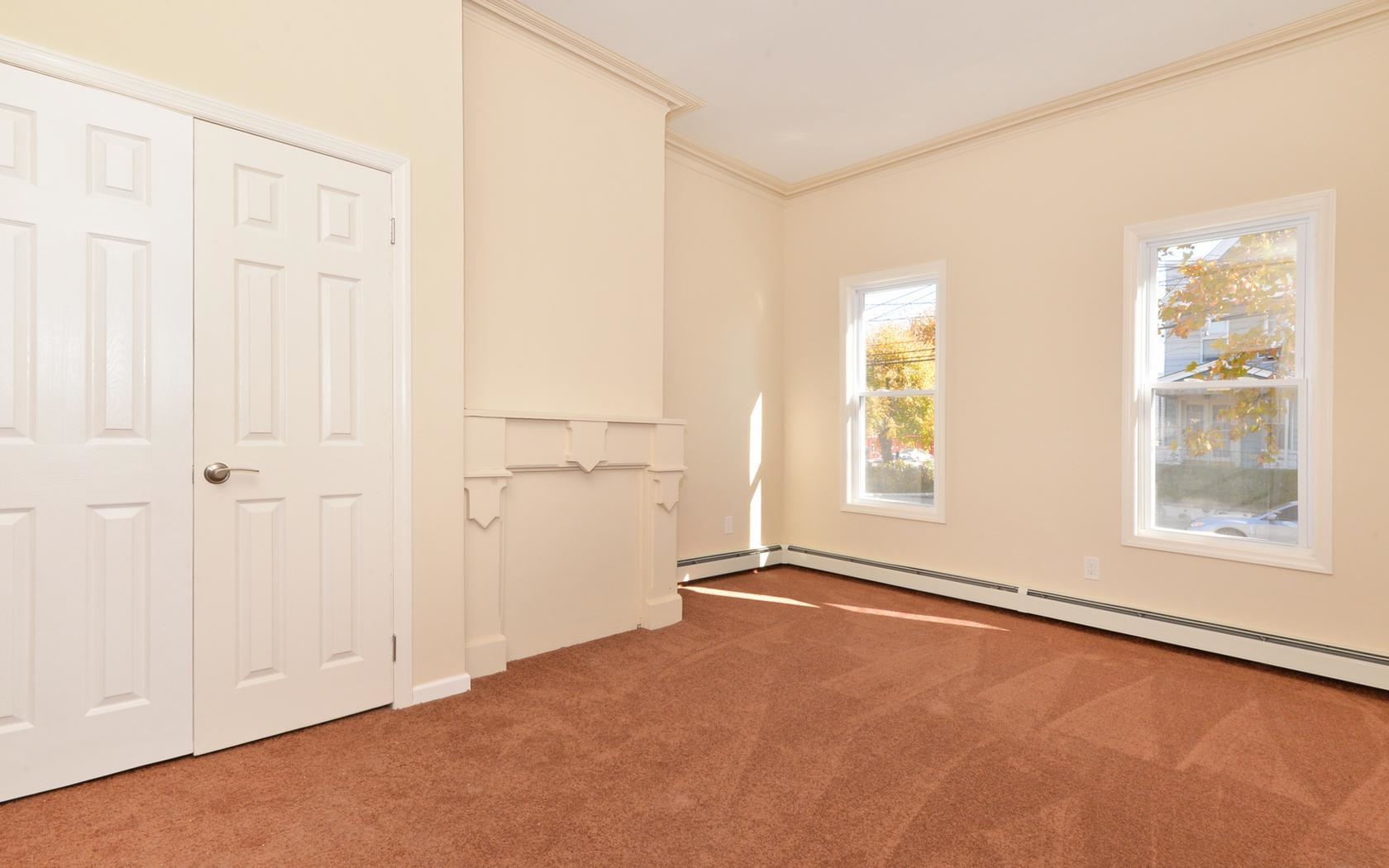 67 OAKLAND AVE Unit: 1