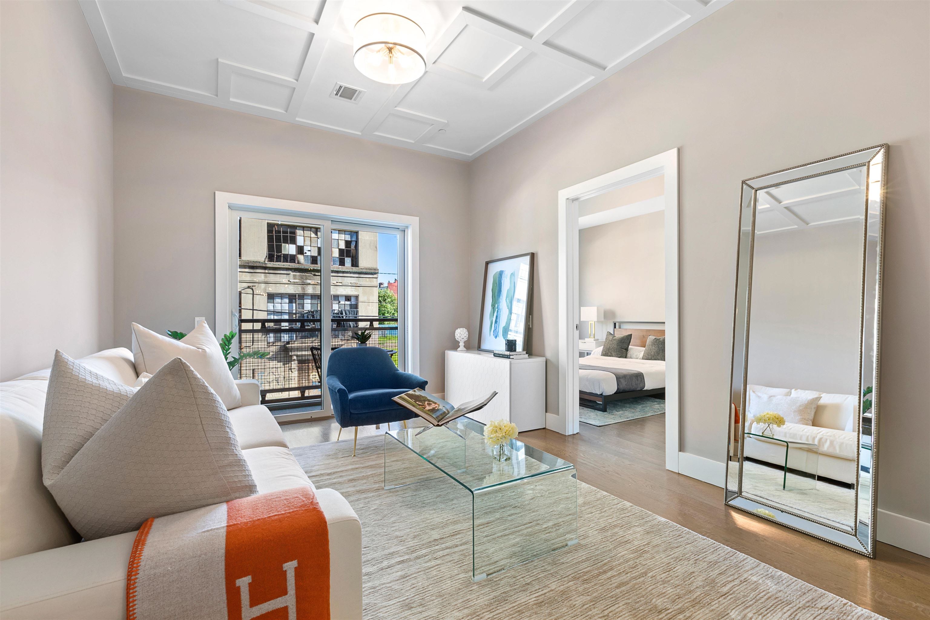 313 PINE ST Unit: 303