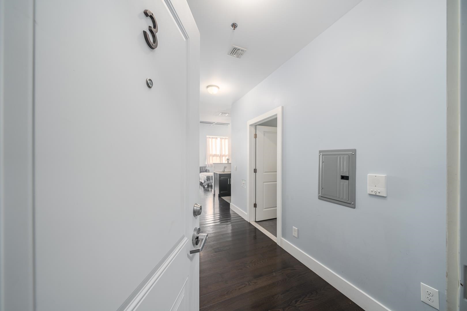 235 ORIENT AVE Unit: 9