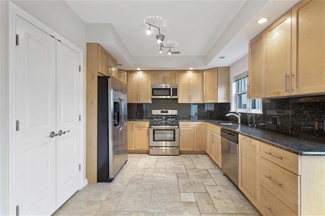 458-1 PACIFIC AVE Unit: 1