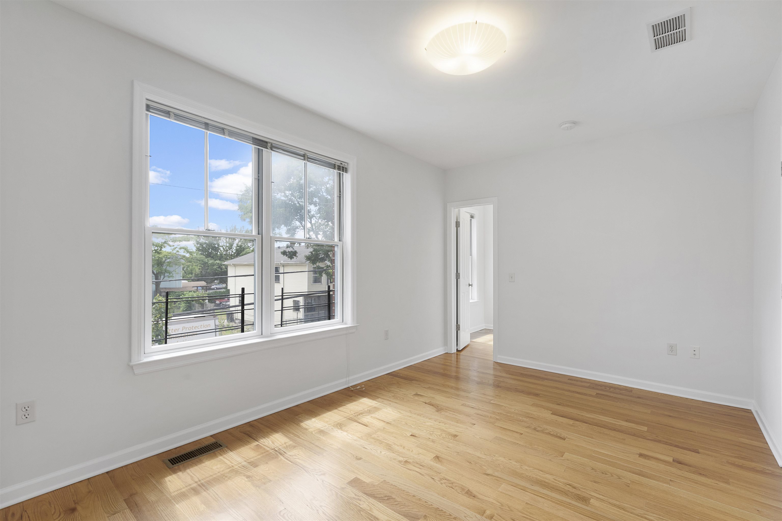 458-1 PACIFIC AVE Unit: 1