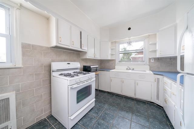 119 DODD ST Unit: 2R