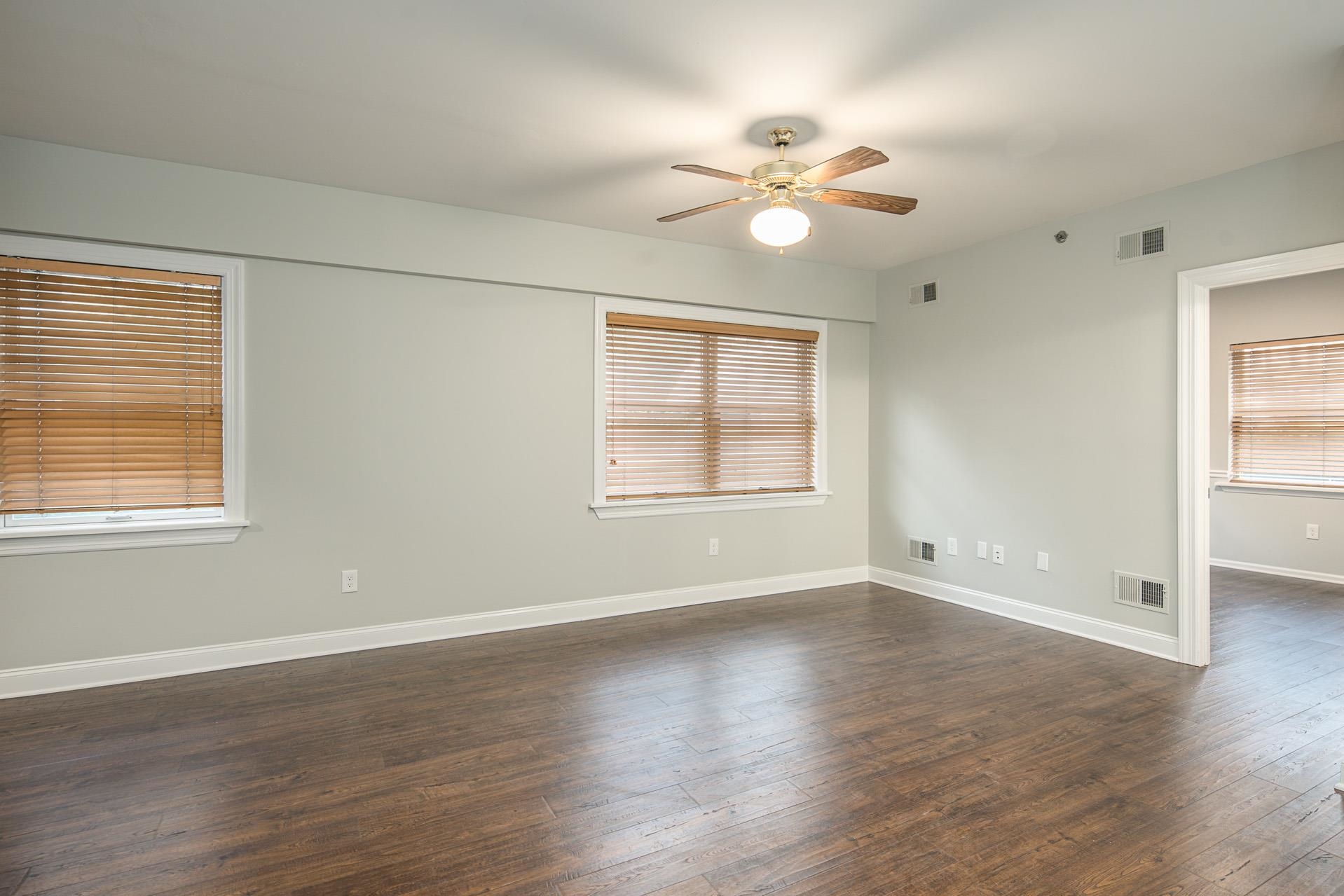 84 BLOOMFIELD ST Unit: 1