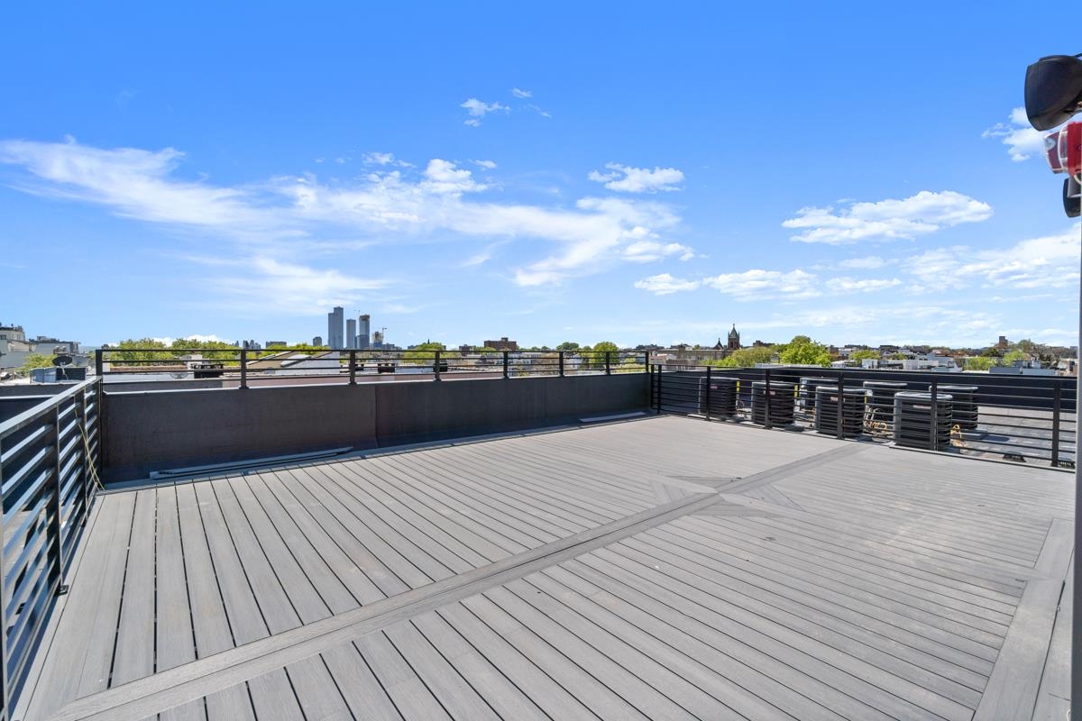 573 PALISADE AVE Unit: 3A