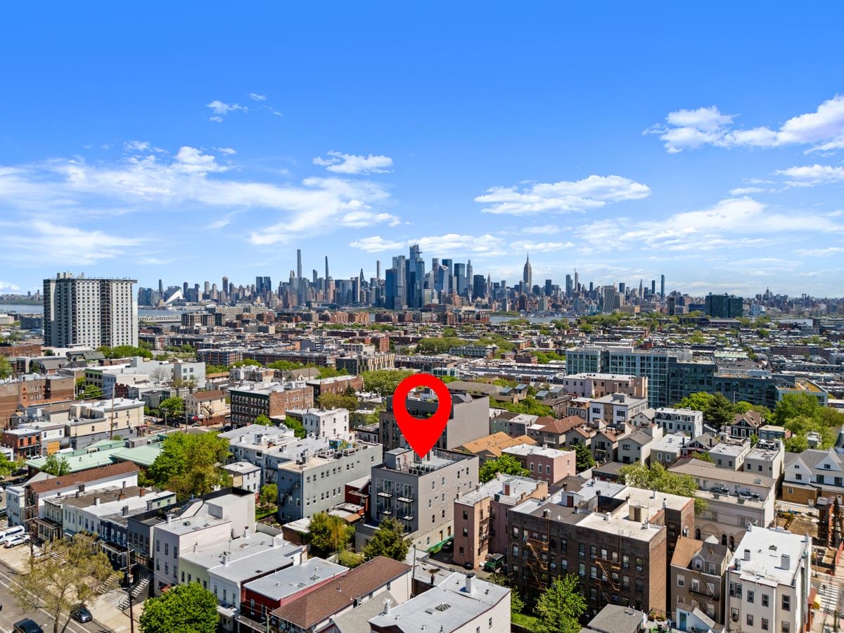 573 PALISADE AVE Unit: 3A