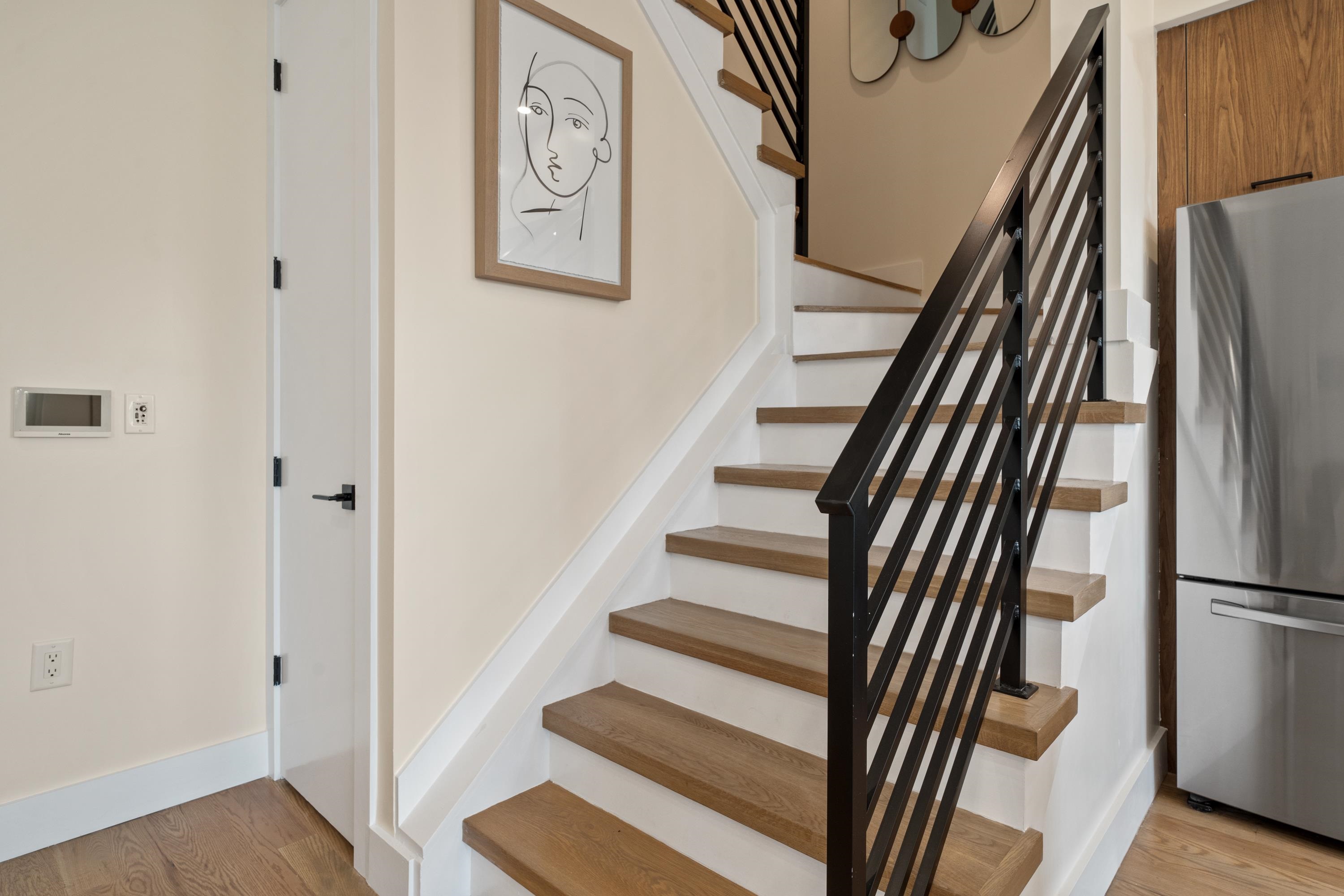 337 PALISADE AVE Unit: 4