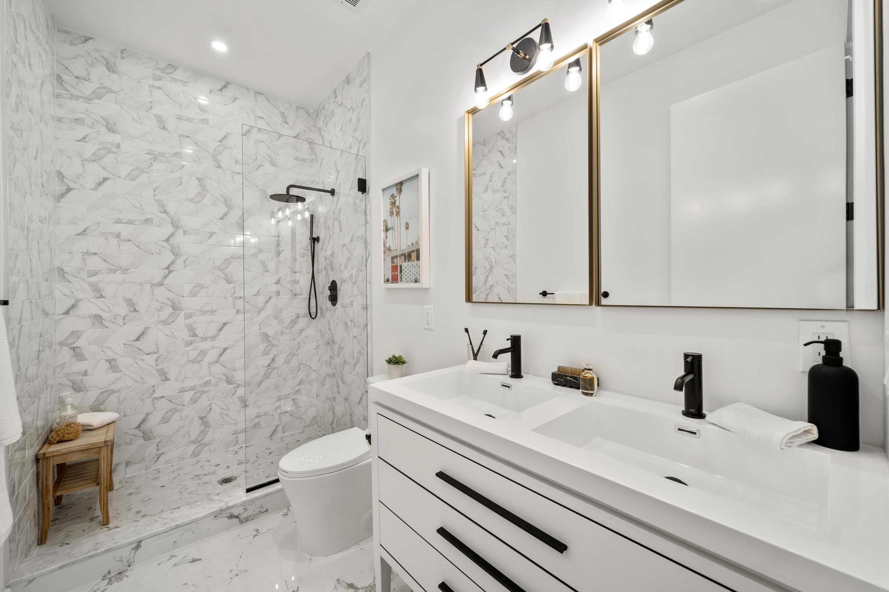 337 PALISADE AVE Unit: 1