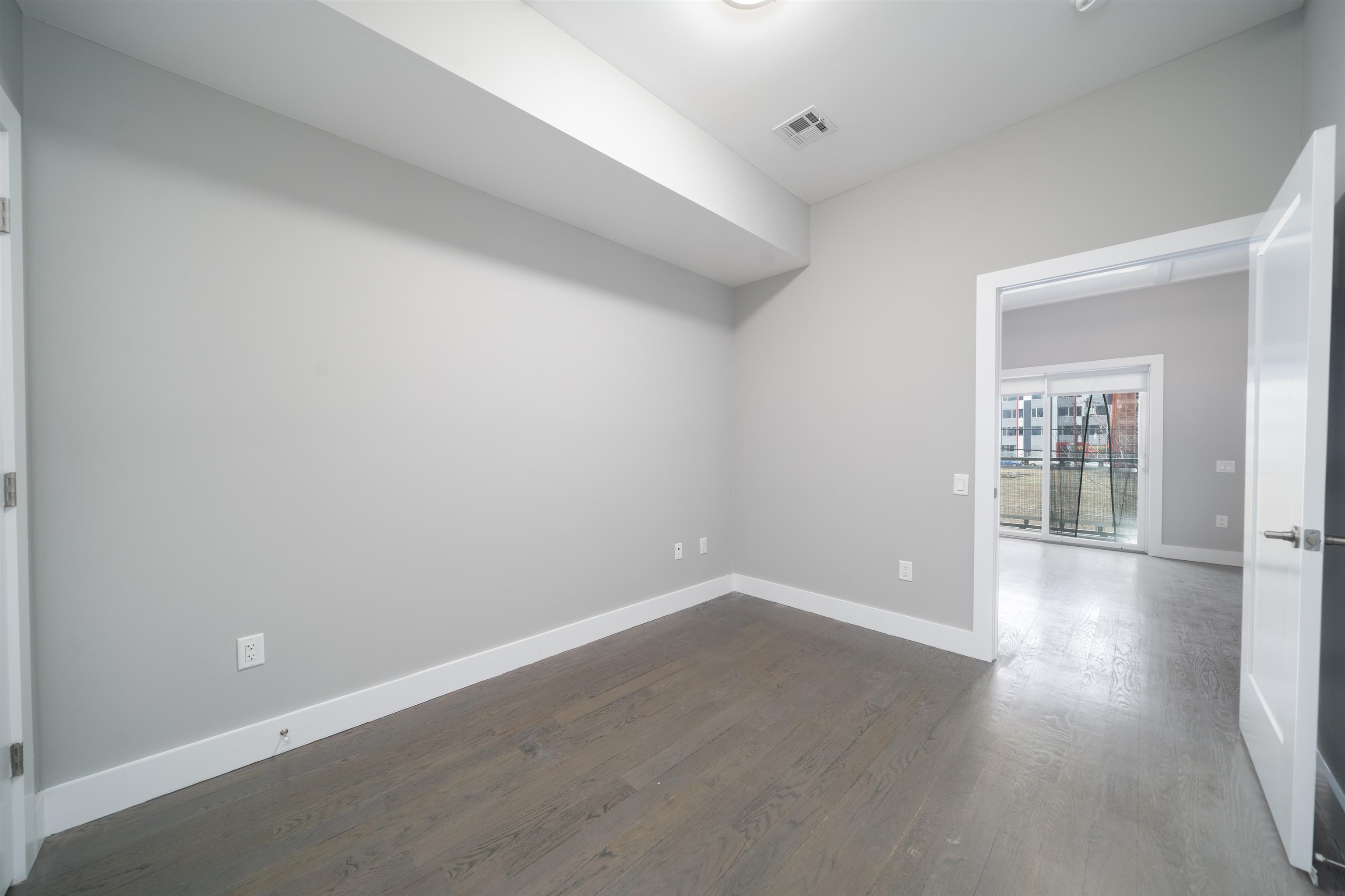 313 PINE ST Unit: 206