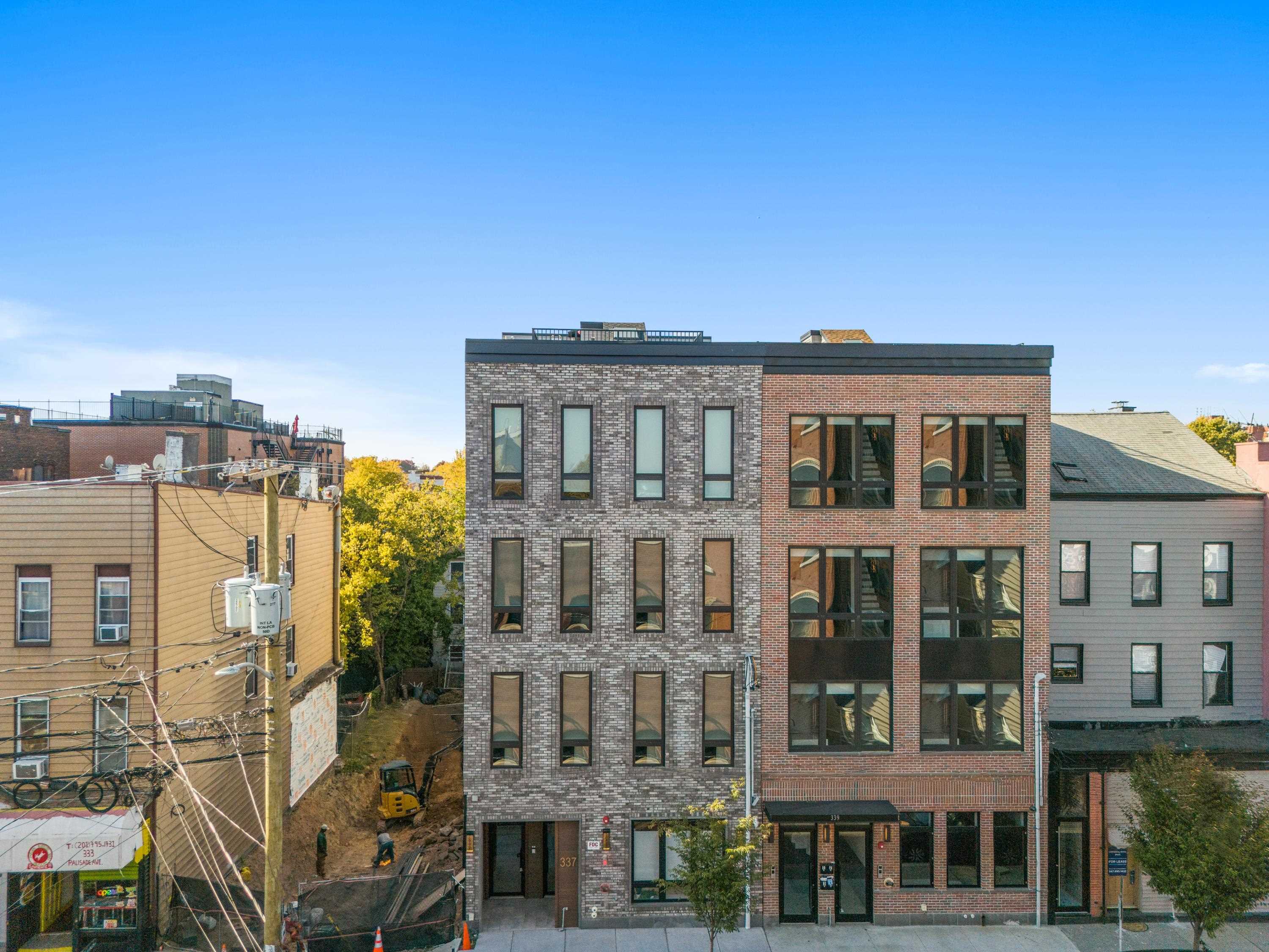 339 PALISADE AVE Unit: 4