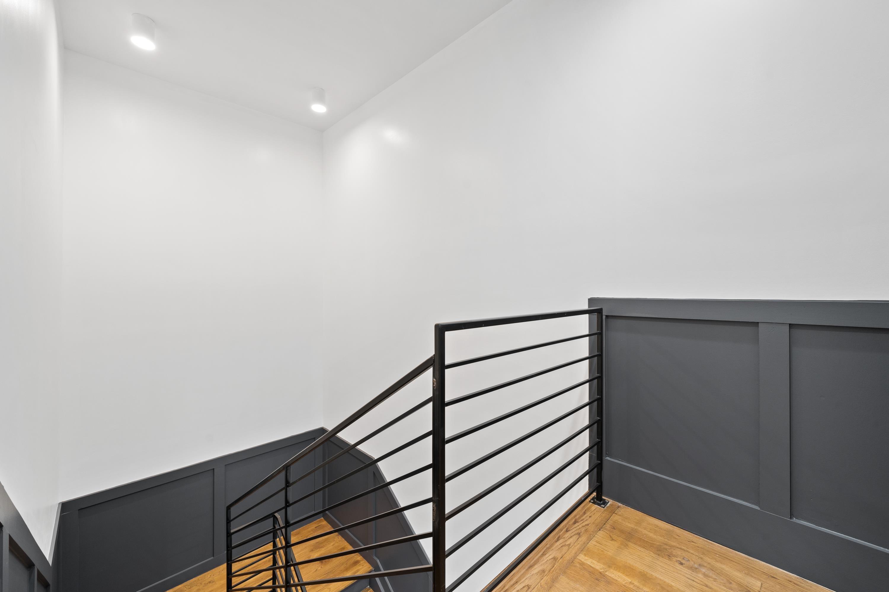 339 PALISADE AVE Unit: 4