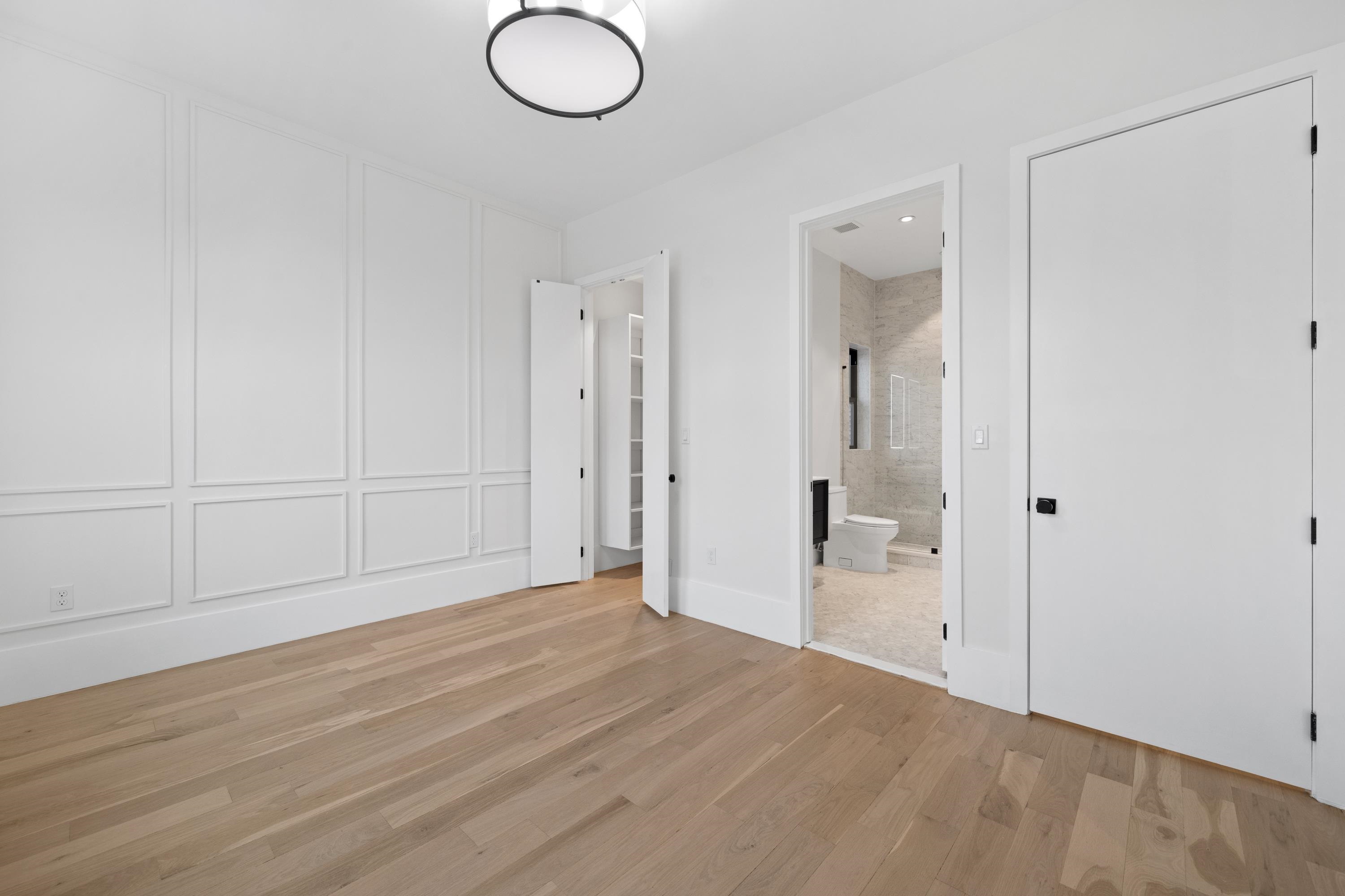 339 PALISADE AVE Unit: 4