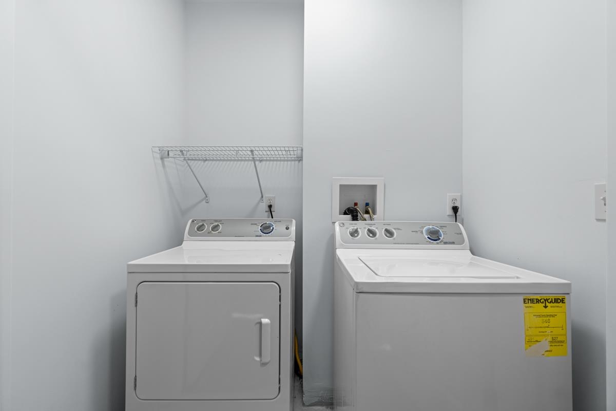 458-2 PACIFIC AVE Unit: 2