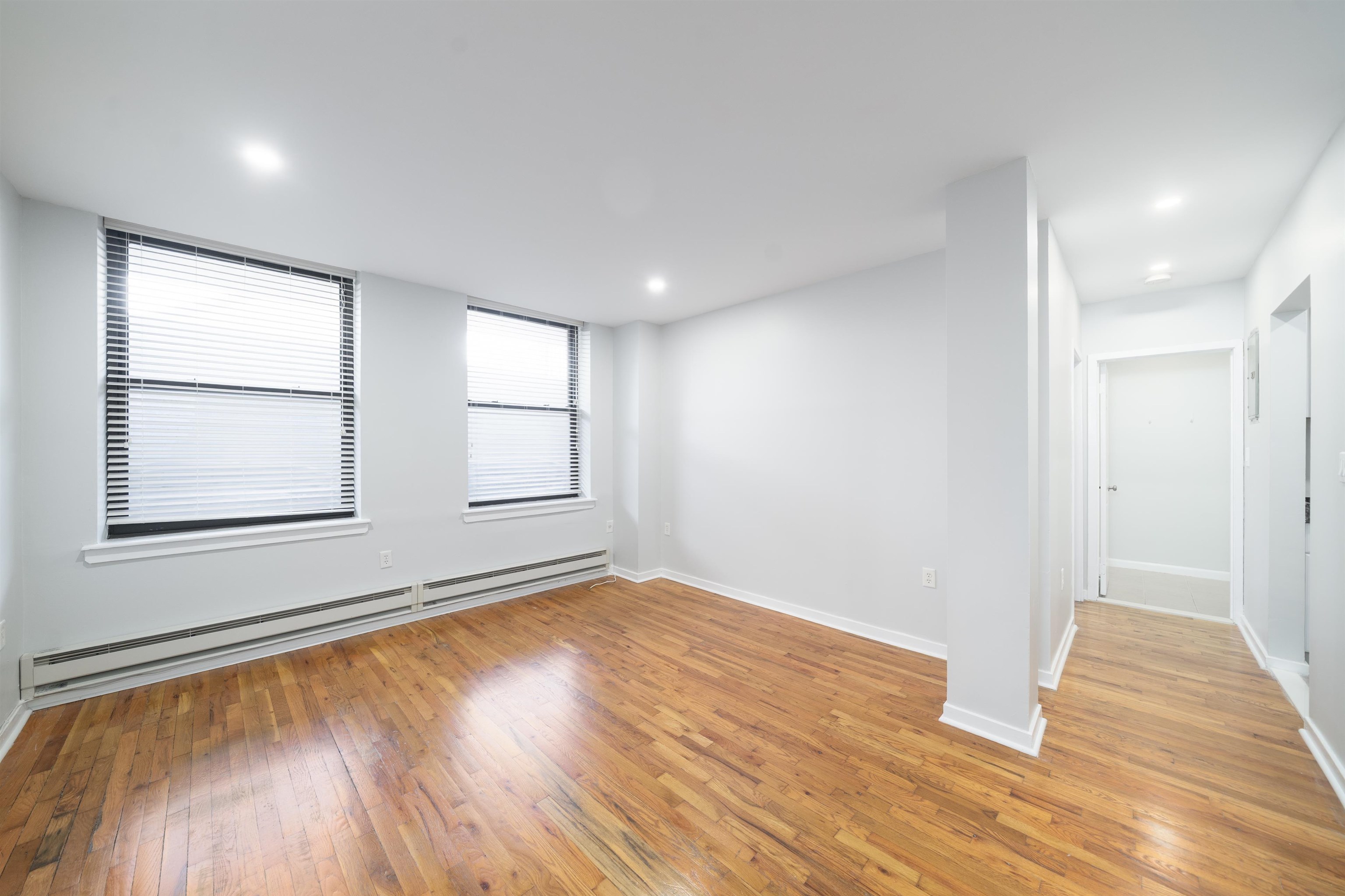 44 SHERMAN AVE Unit: C2