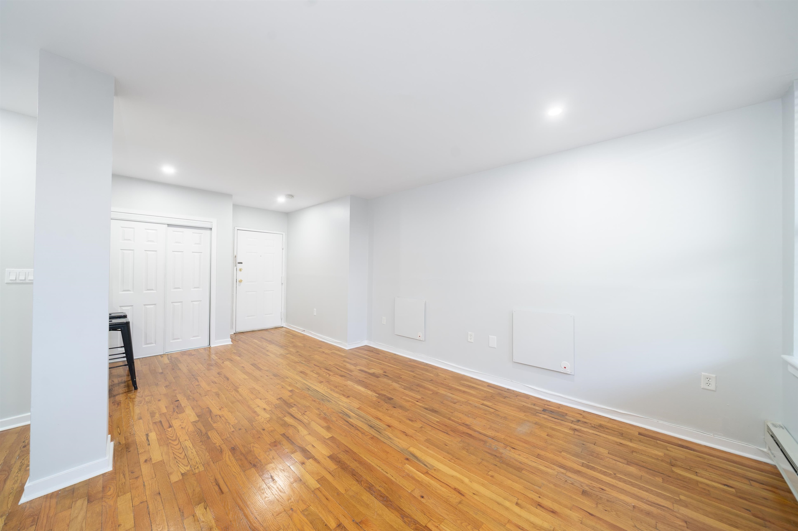 44 SHERMAN AVE Unit: C2