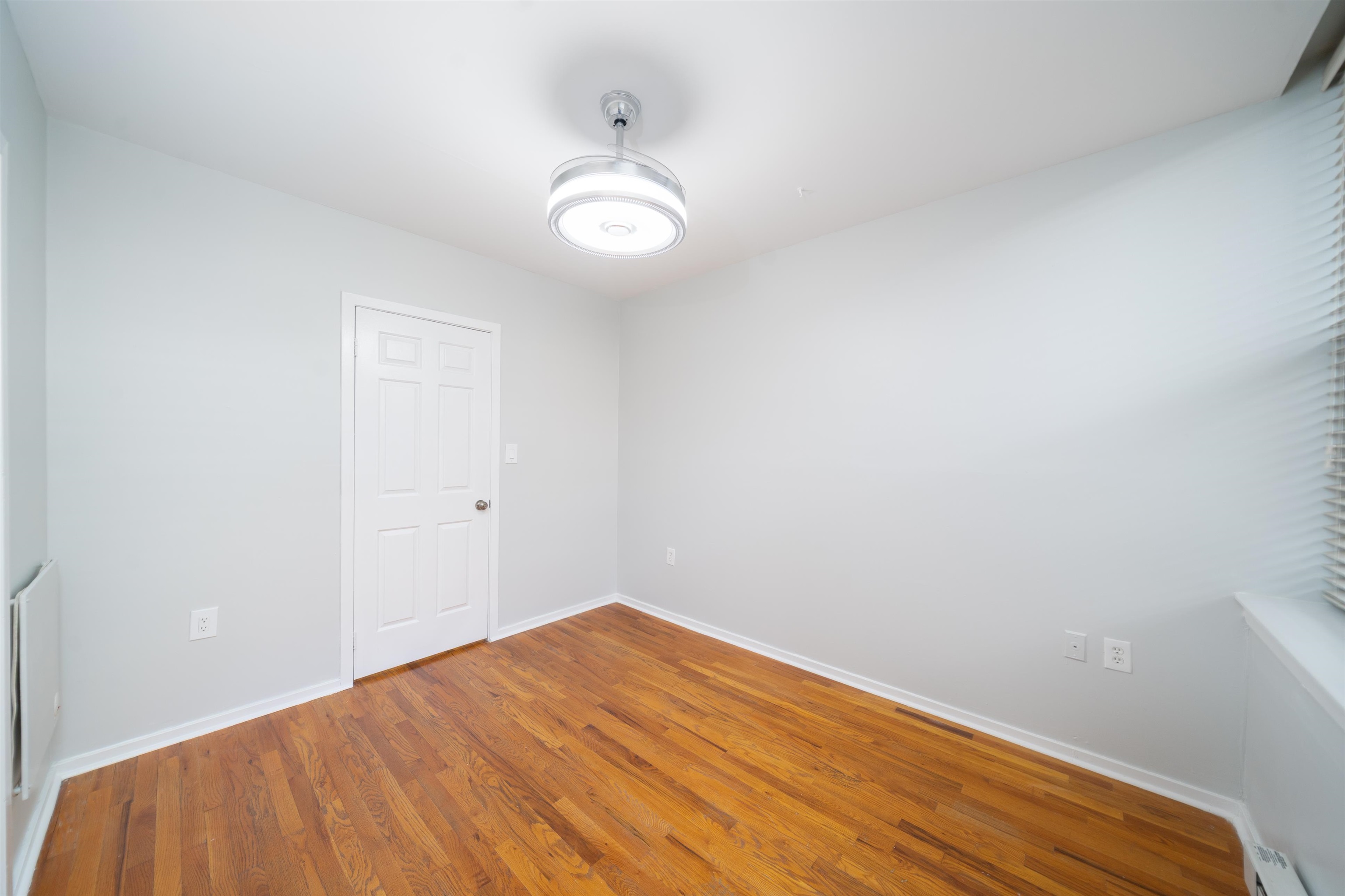 44 SHERMAN AVE Unit: C2
