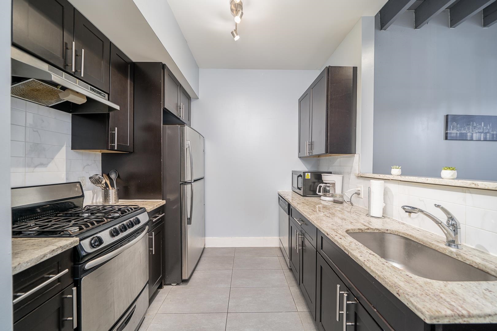 235 ORIENT AVE Unit: 6