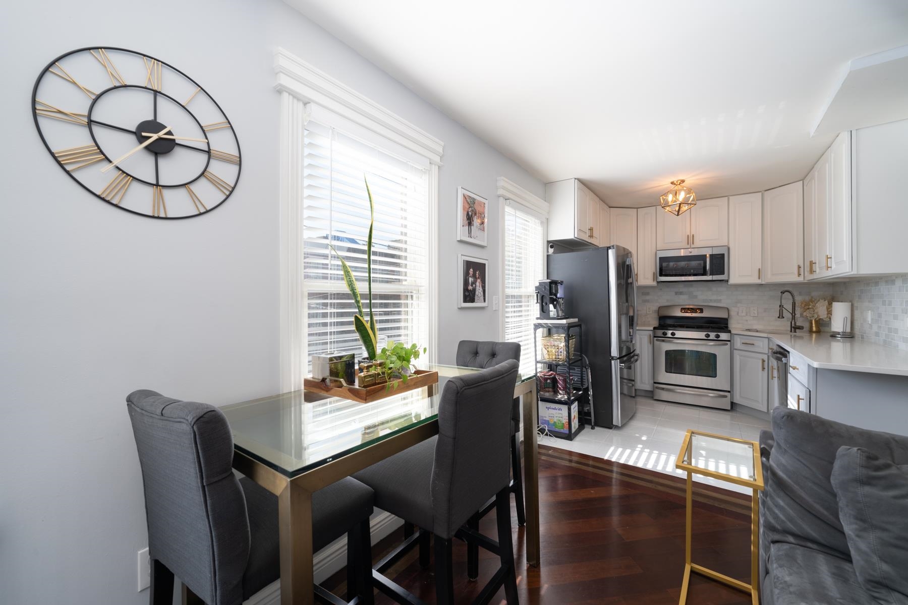 60 LAFAYETTE ST Unit: 2