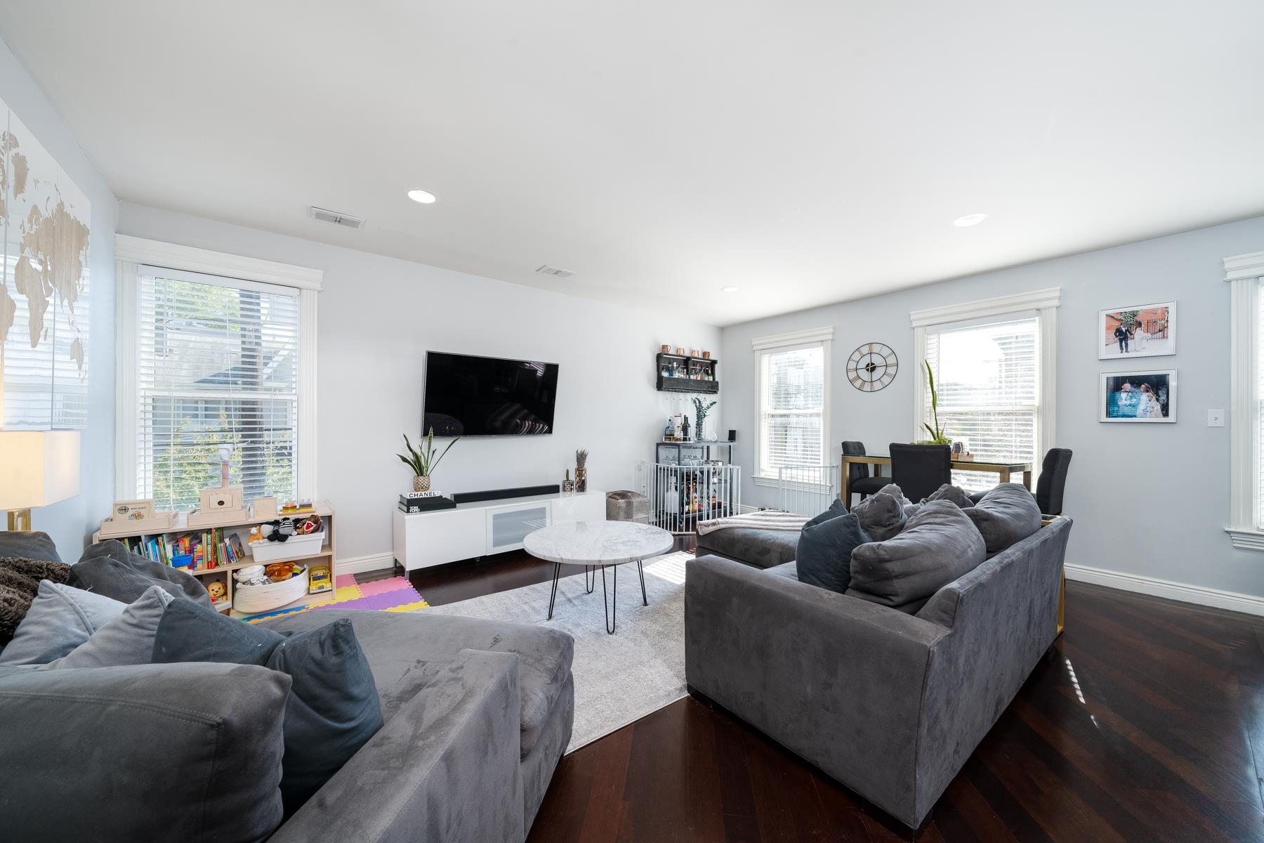 60 LAFAYETTE ST Unit: 2