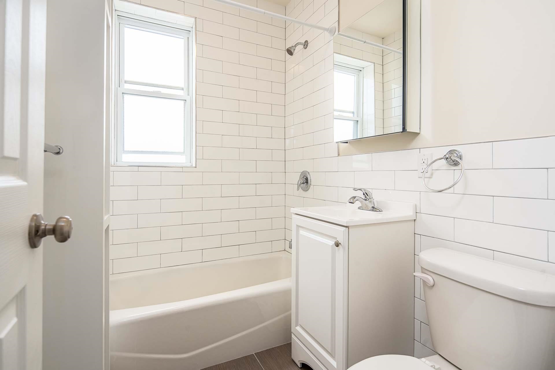86 CHARLES ST Unit: 103