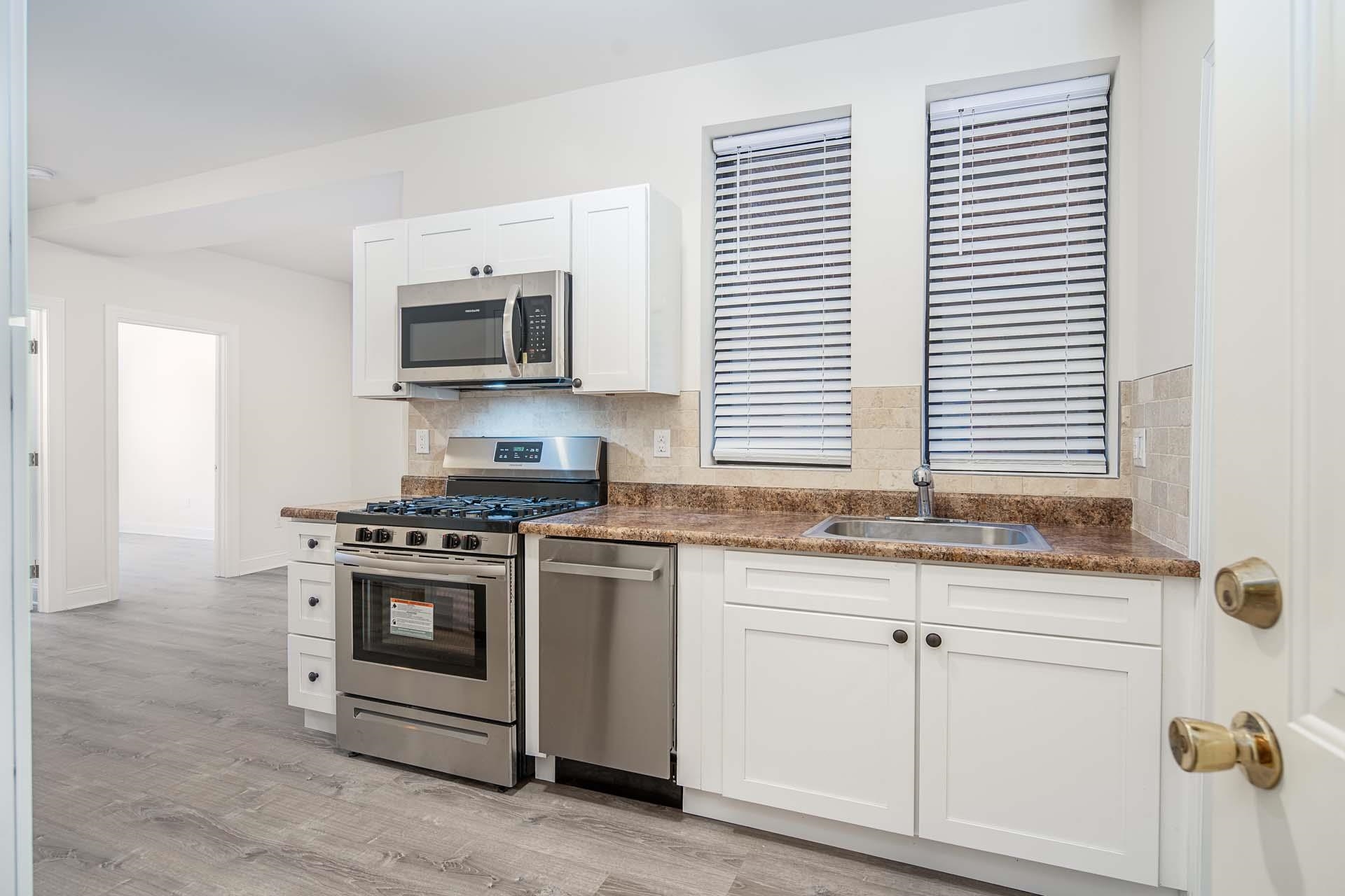 565 PALISADE AVE Unit: 9