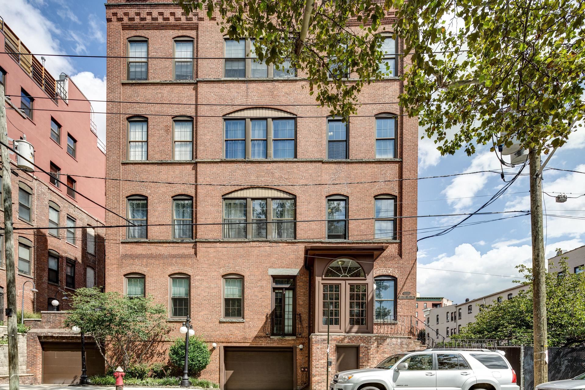 1015 GRAND ST Unit: 4G