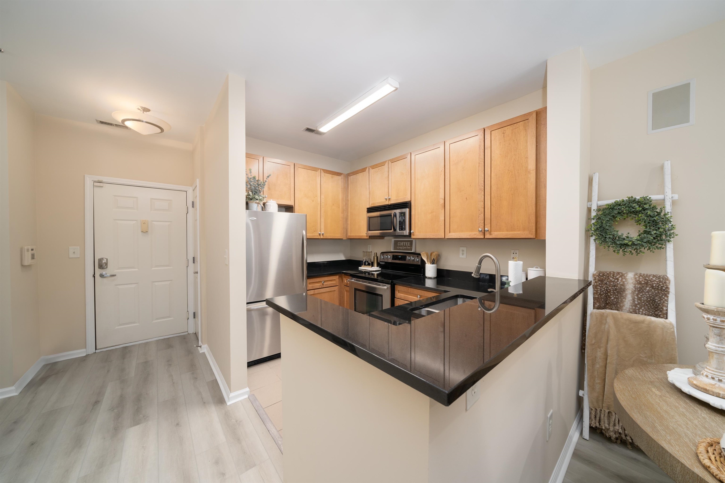 24 AVENUE AT PORT IMPERIAL Unit: 112