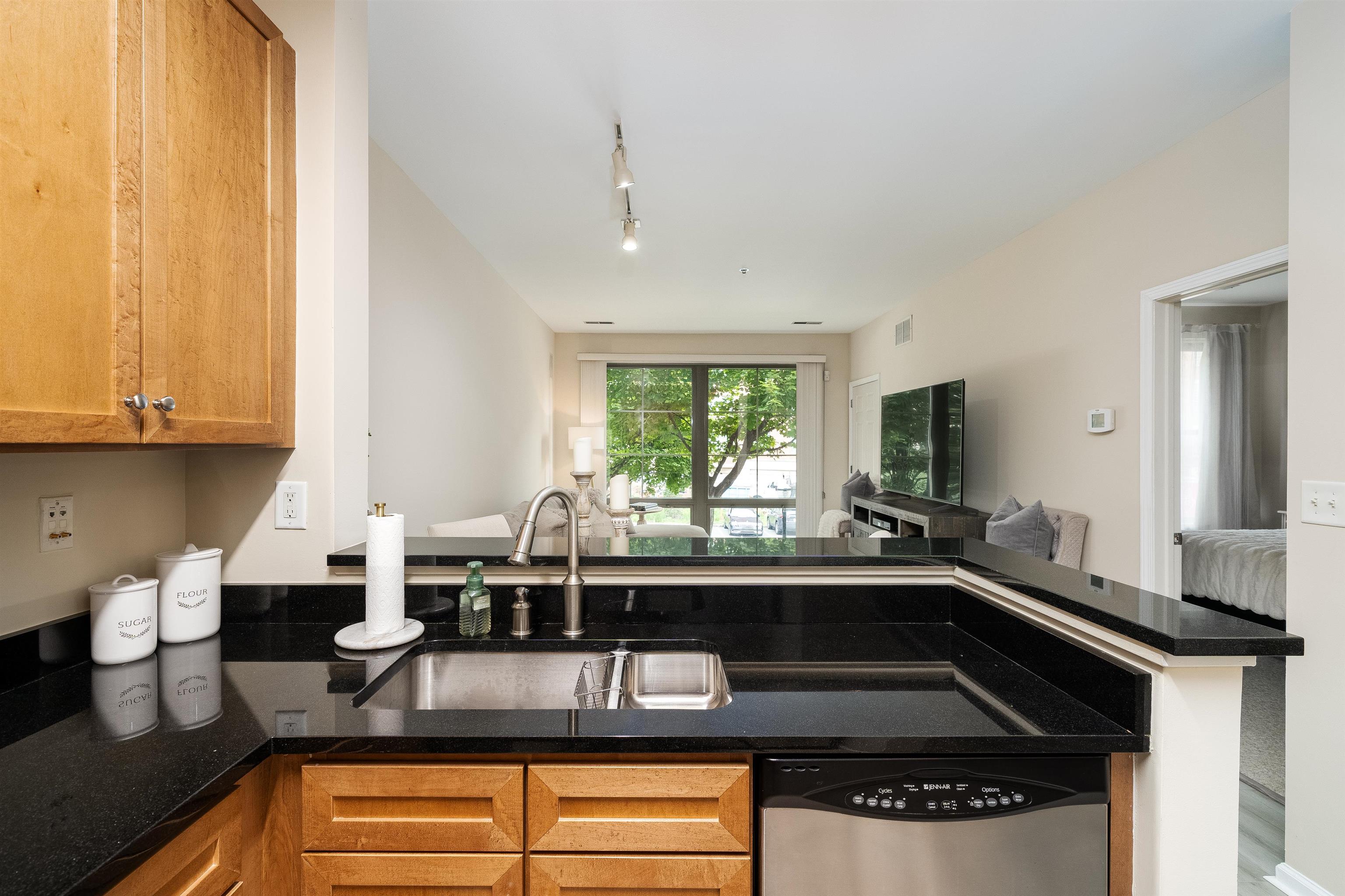 24 AVENUE AT PORT IMPERIAL Unit: 112
