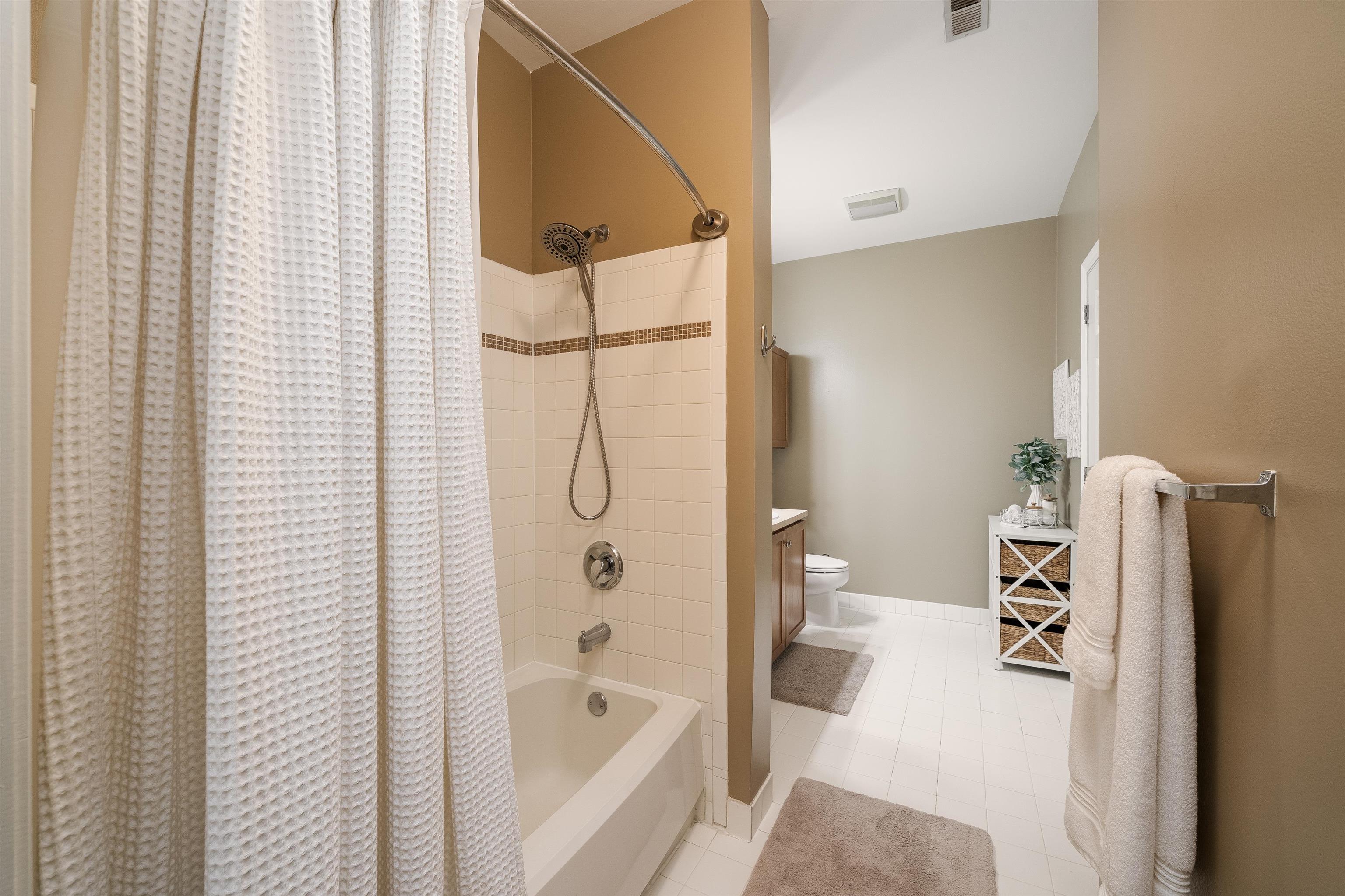24 AVENUE AT PORT IMPERIAL Unit: 112