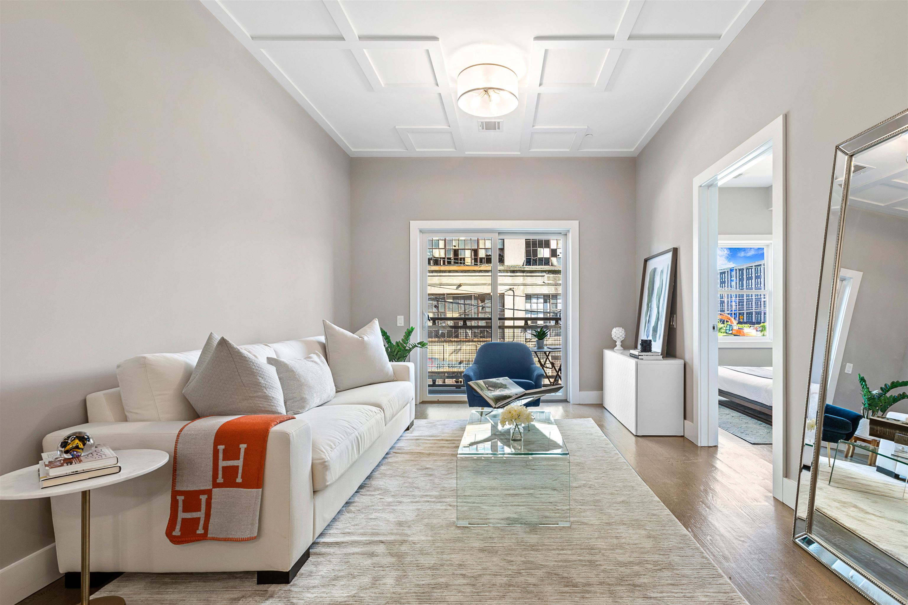 313 PINE ST Unit: 305