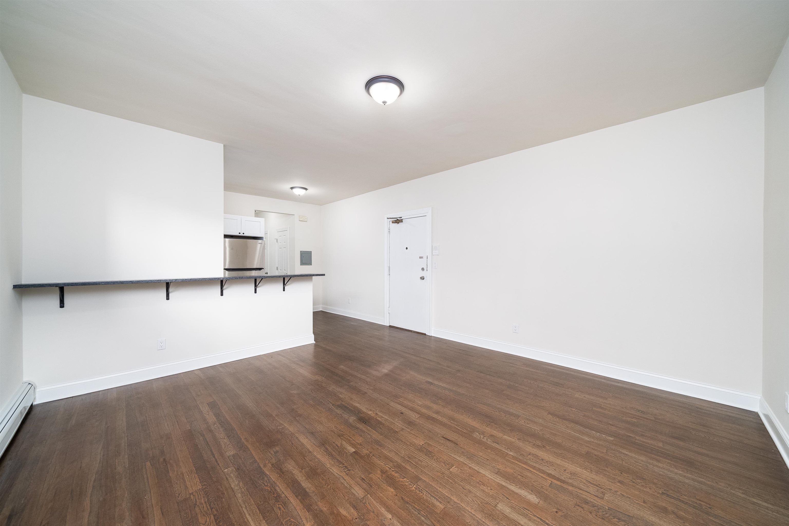 119 TERRACE AVE Unit: 2