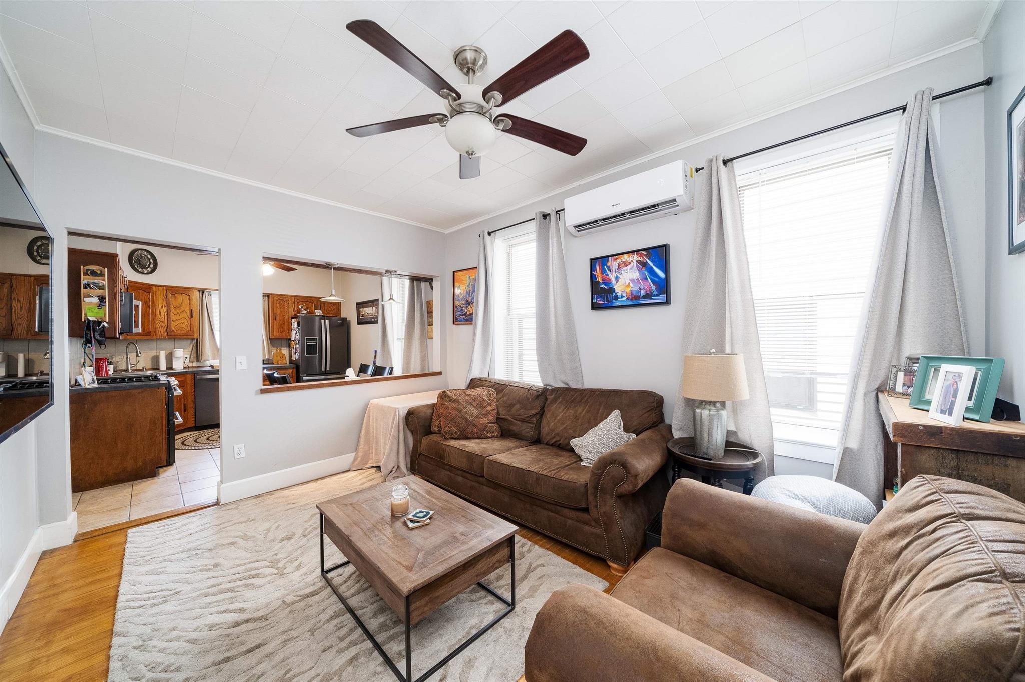 27 RESERVOIR AVE Unit: 2