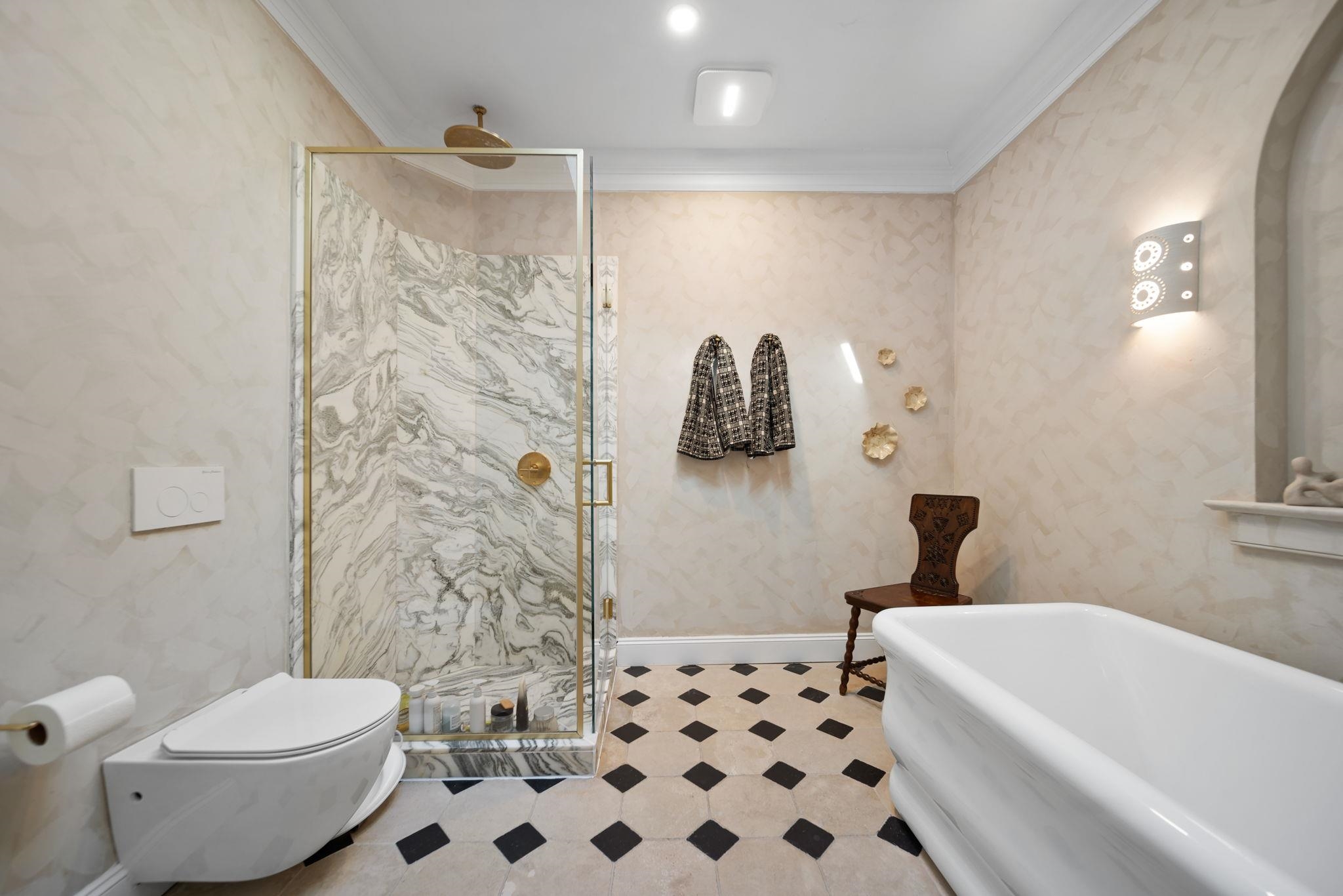 16A PATERSON ST