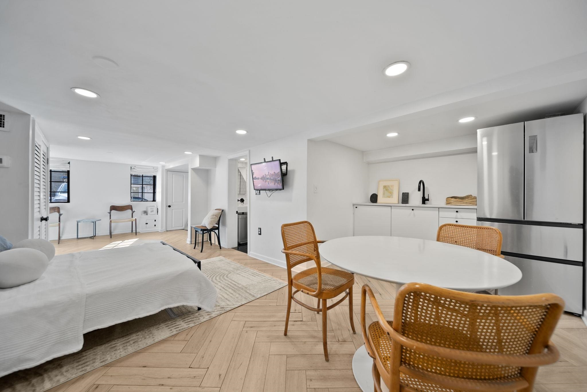 16A PATERSON ST