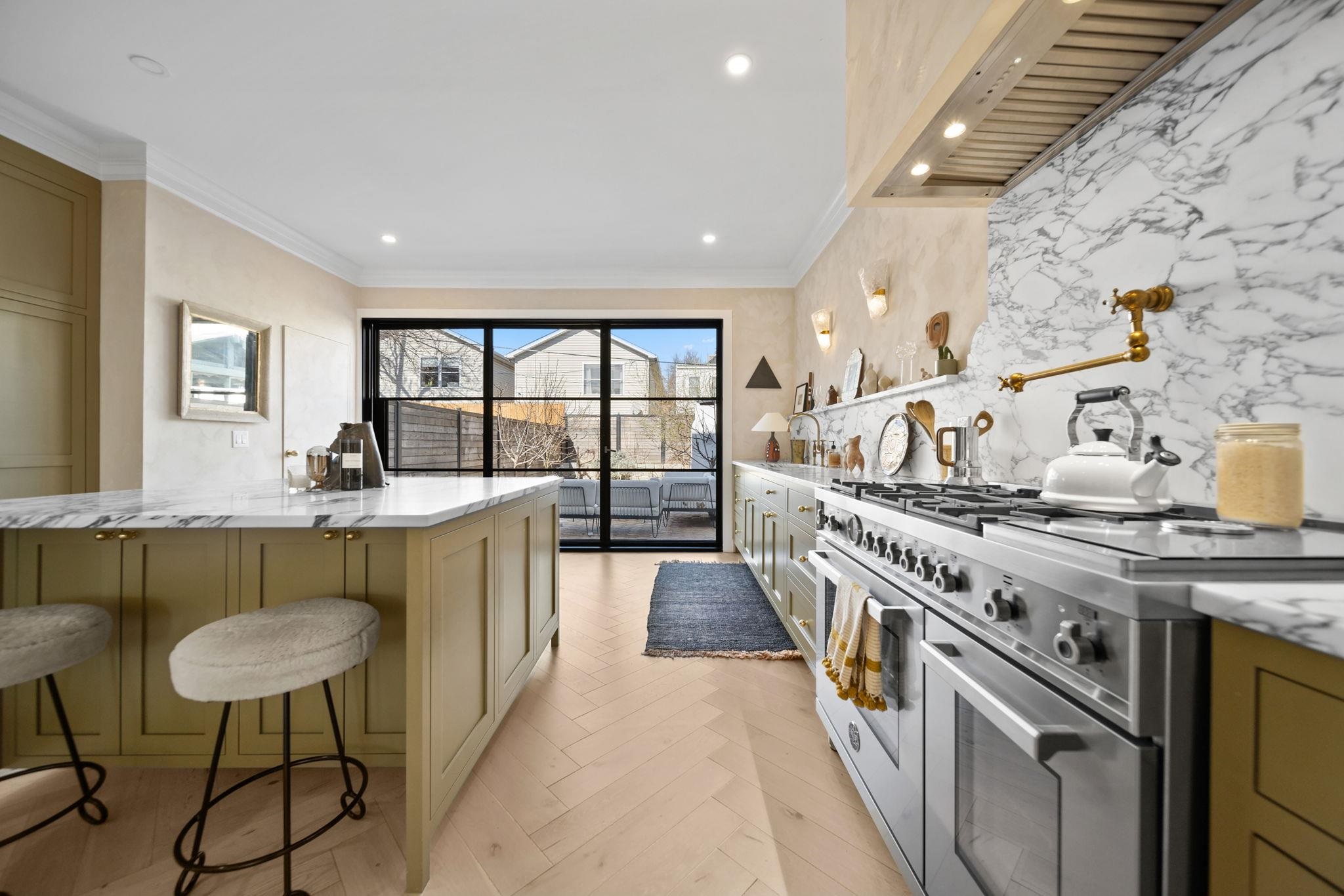 16A PATERSON ST