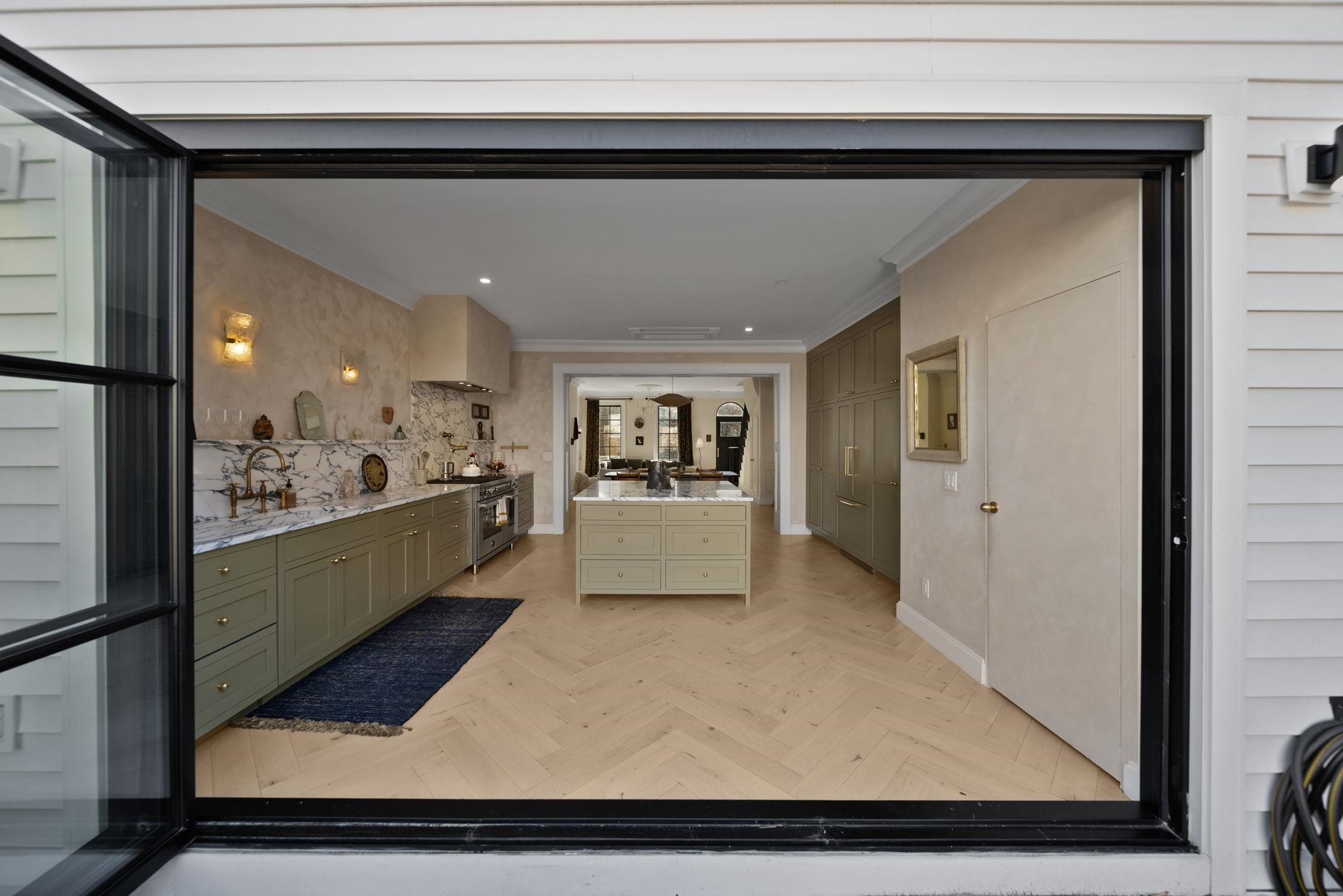16A PATERSON ST