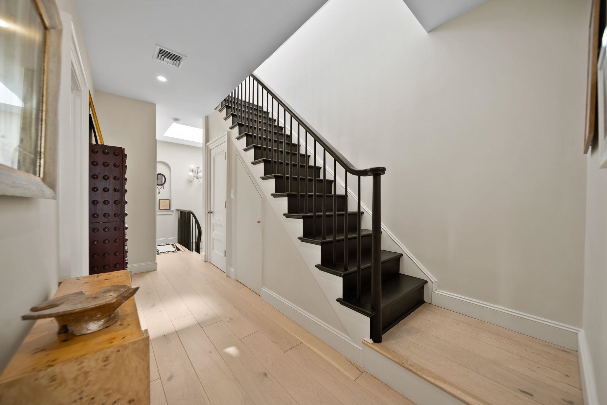 16A PATERSON ST