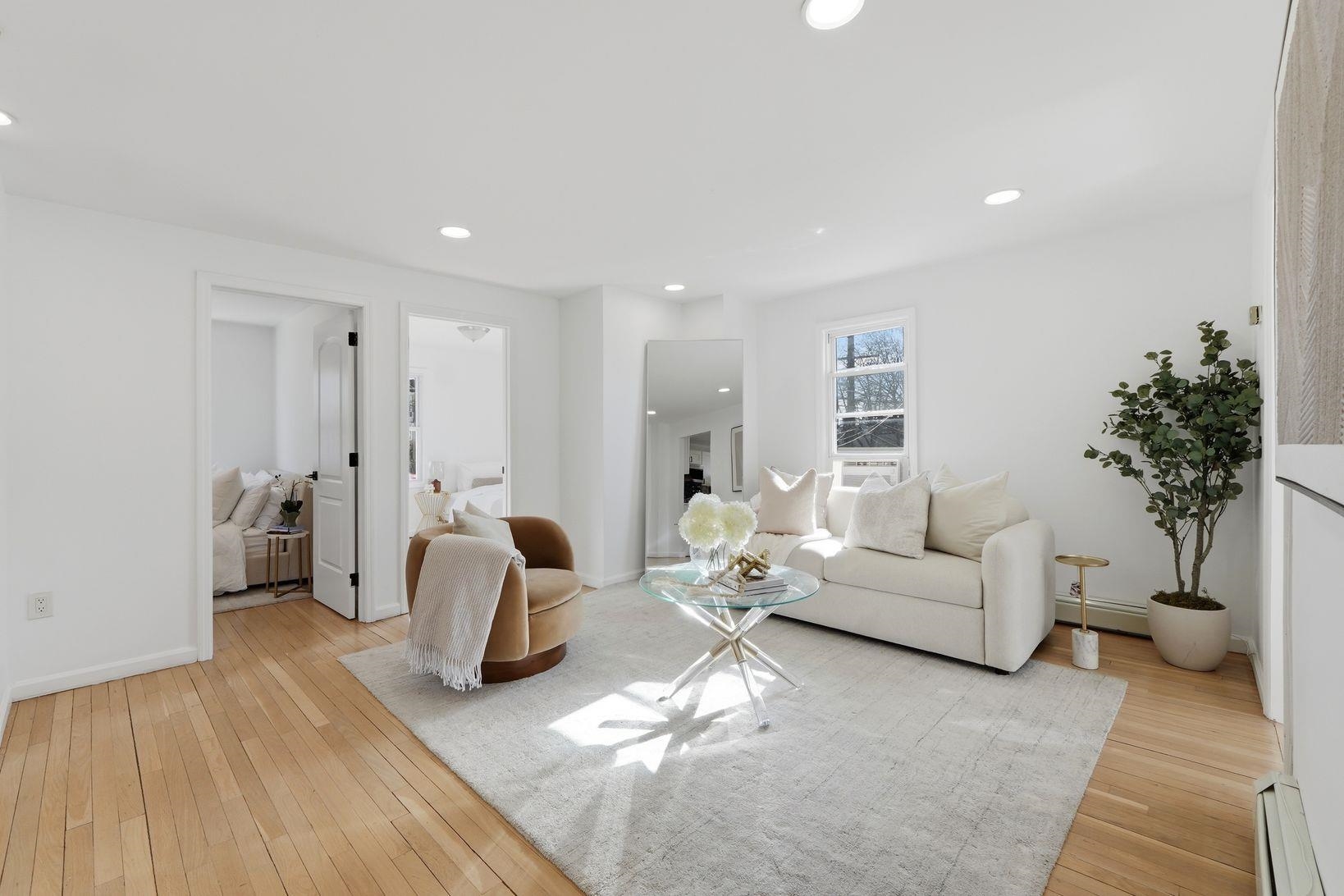 77 CONGRESS ST Unit: 2