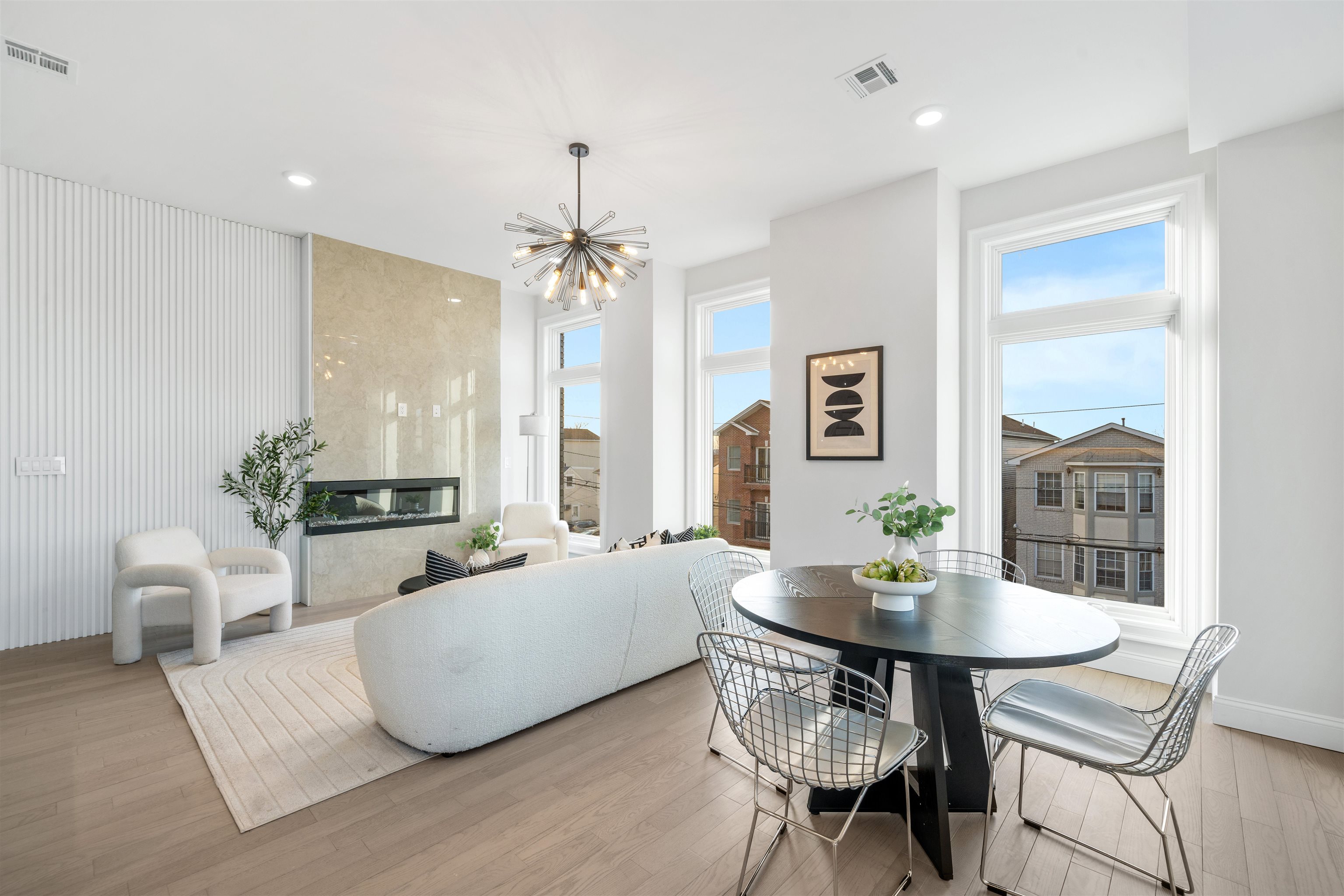 272 TERRACE AVE Unit: B