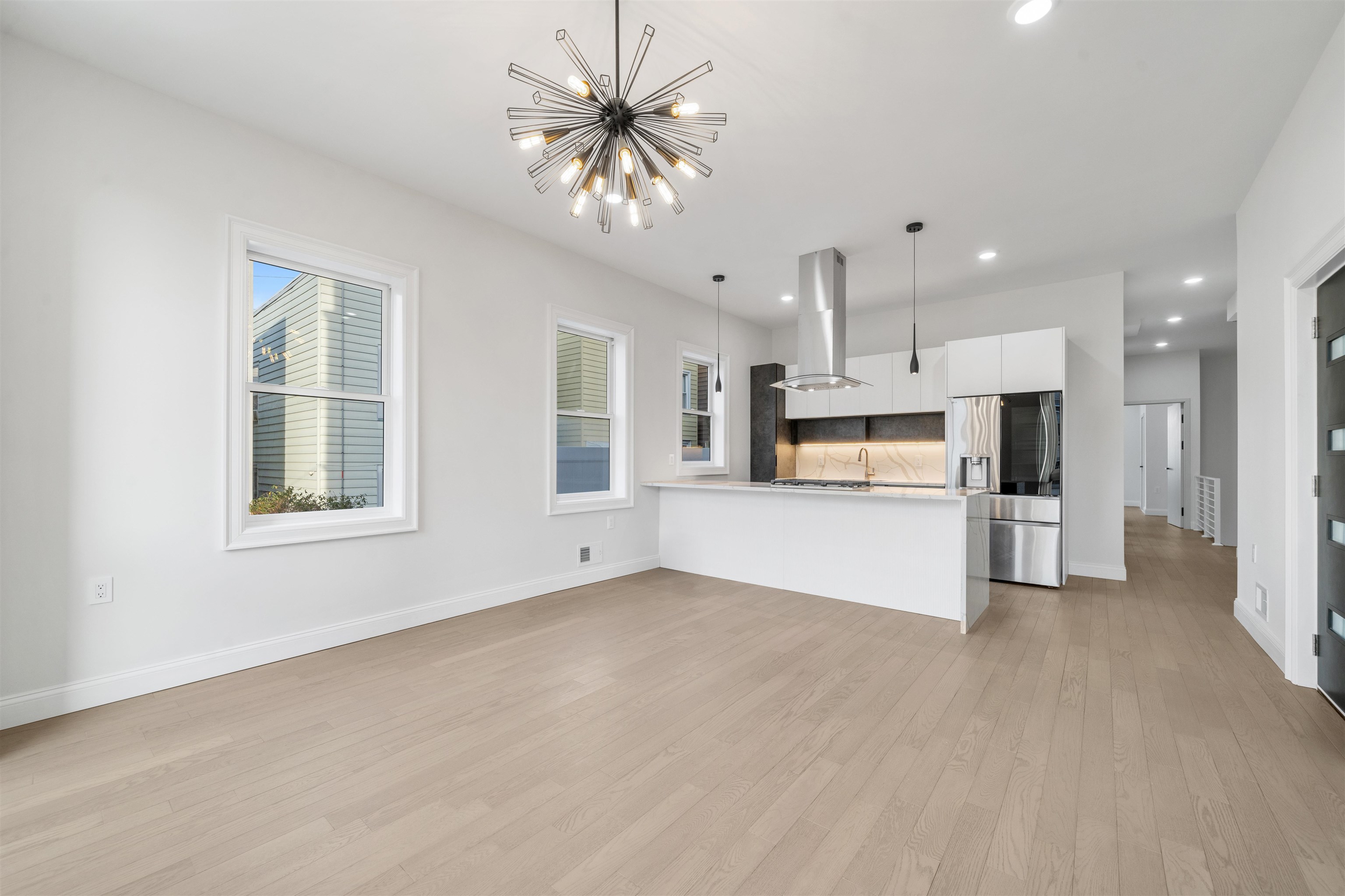 272 TERRACE AVE Unit: A