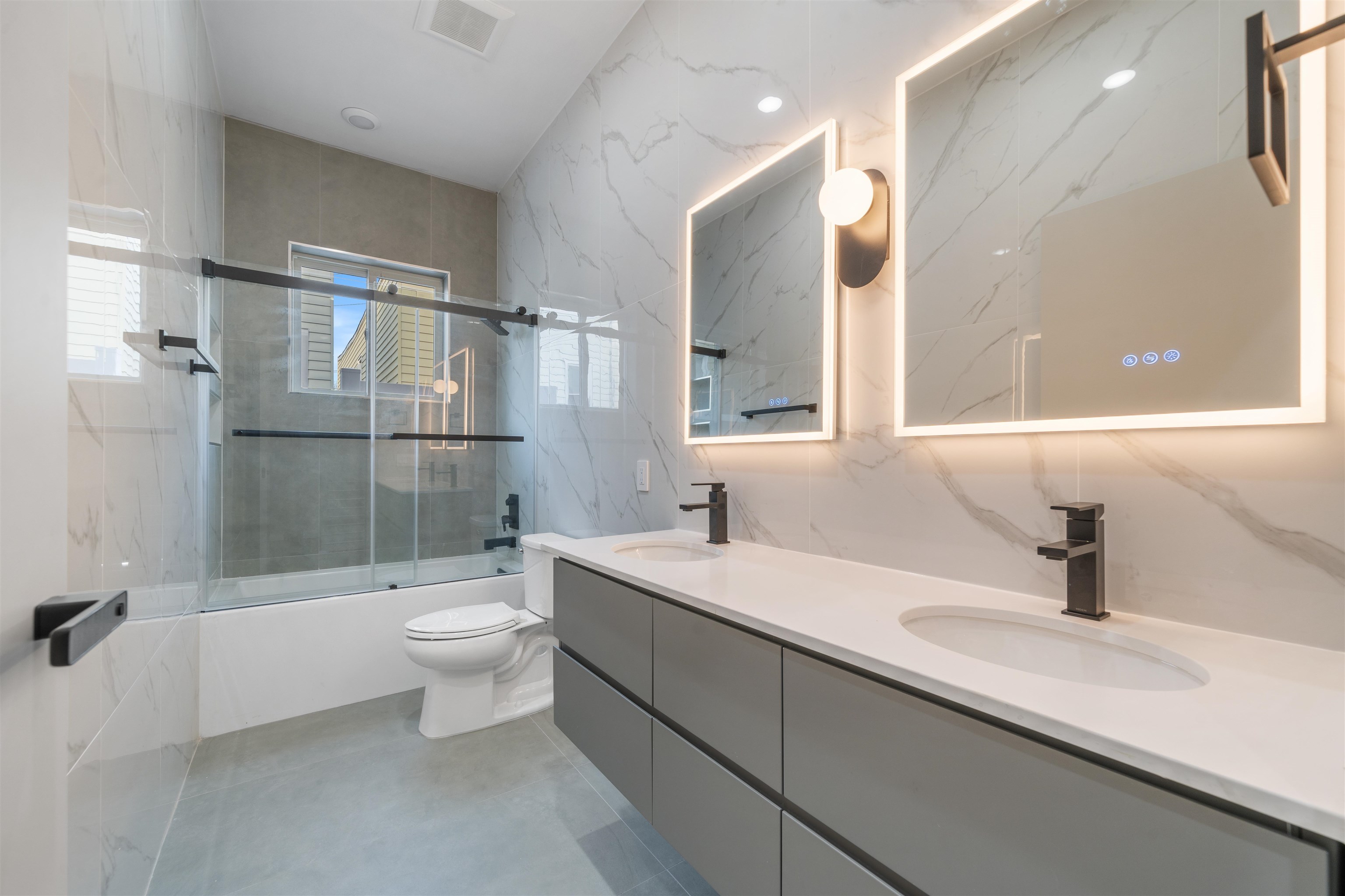 272 TERRACE AVE Unit: A