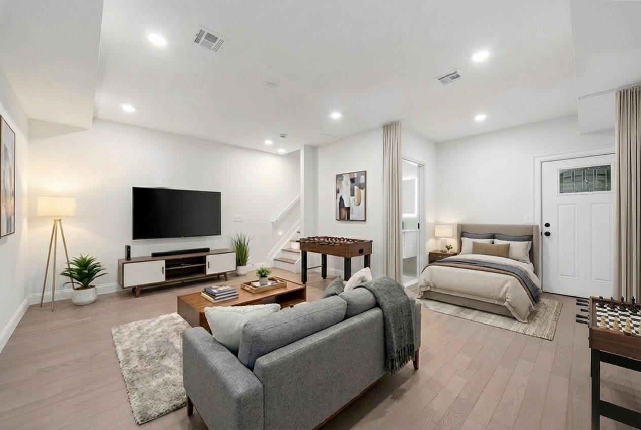 272 TERRACE AVE Unit: A