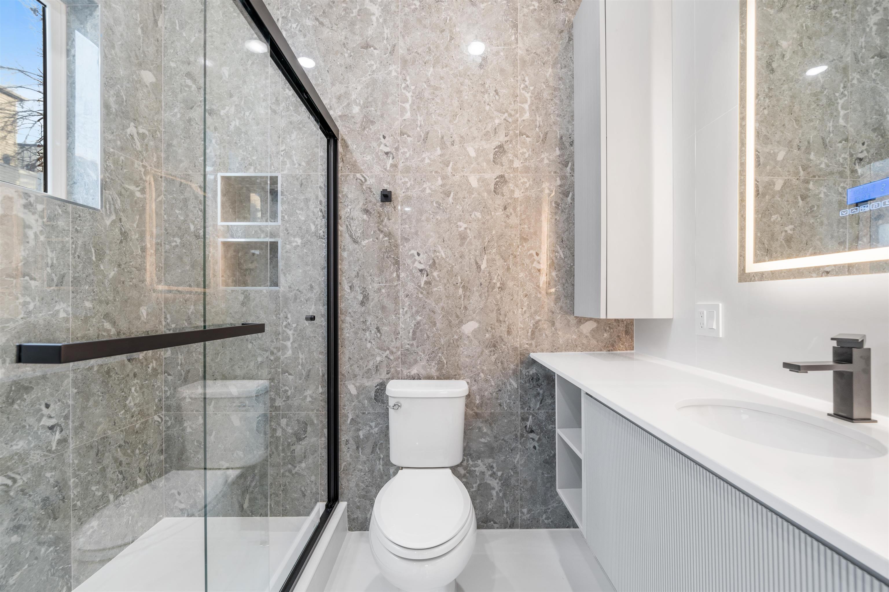 272 TERRACE AVE Unit: A