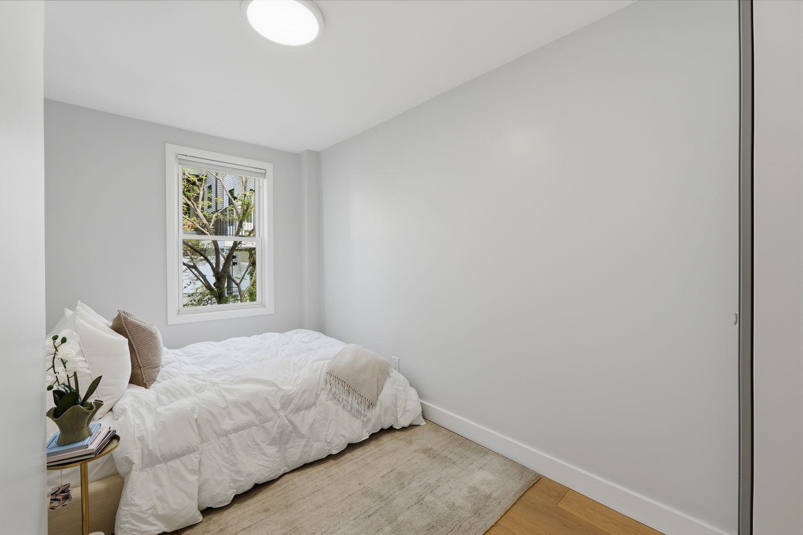 77 CONGRESS ST Unit: 3