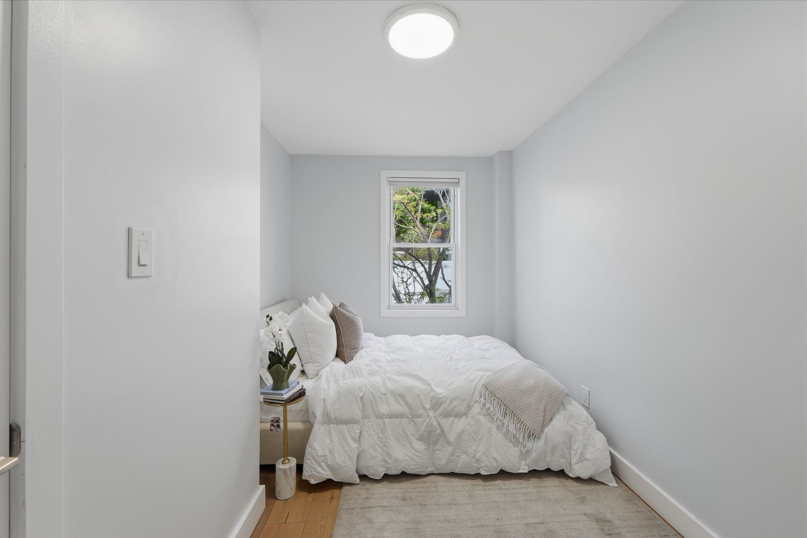 77 CONGRESS ST Unit: 3